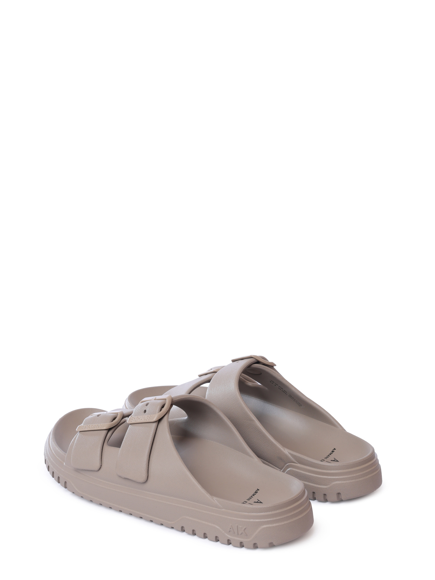 Шлепанцы Armani Exchange XUP015 XV821 01827 бежевые мужские — купить в интернет-магазине Verdistore