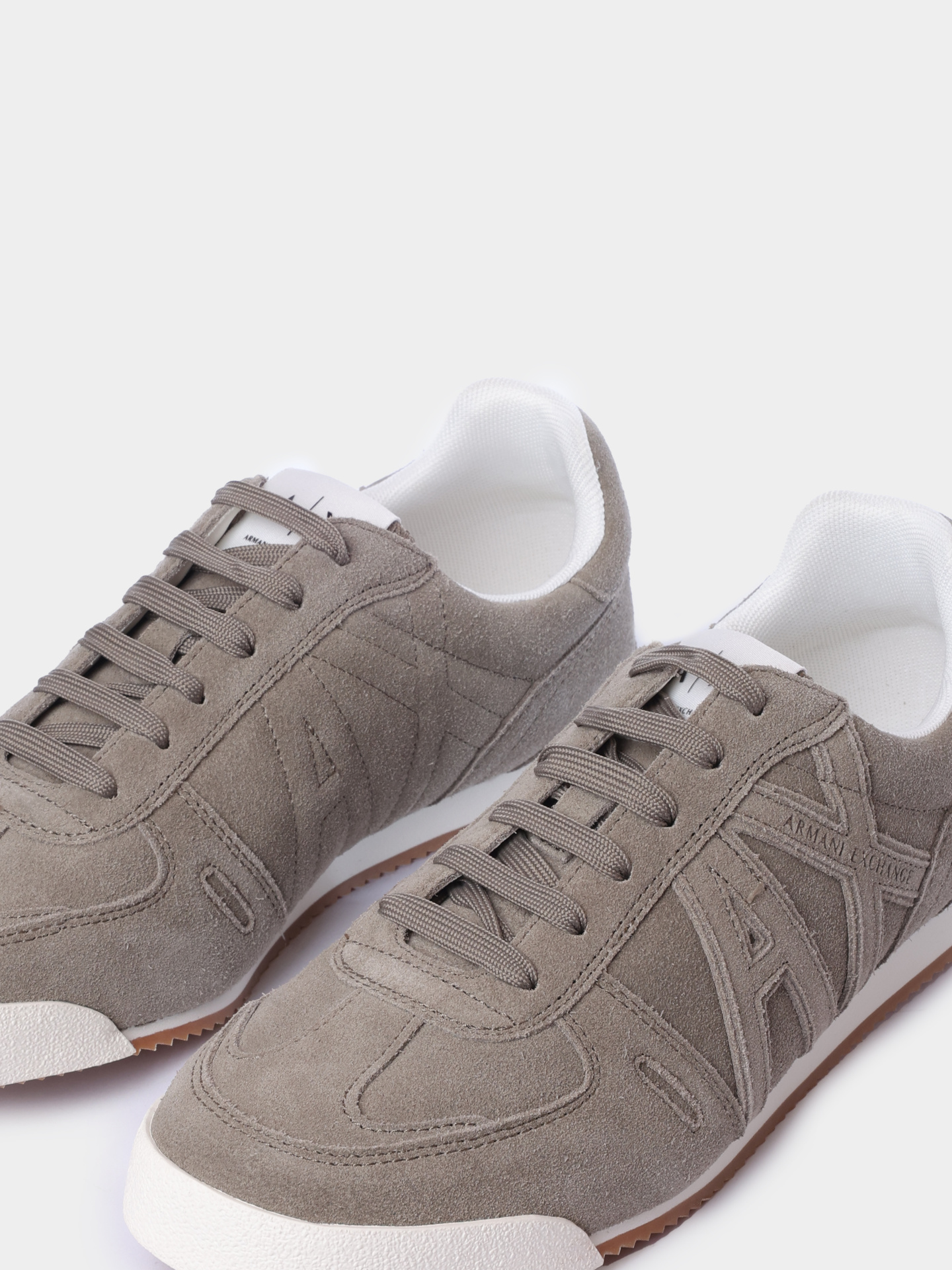 Кроссовки Armani Exchange XM002616 AF19687 Z7016 замшевые мужские — купить в интернет-магазине Verdistore