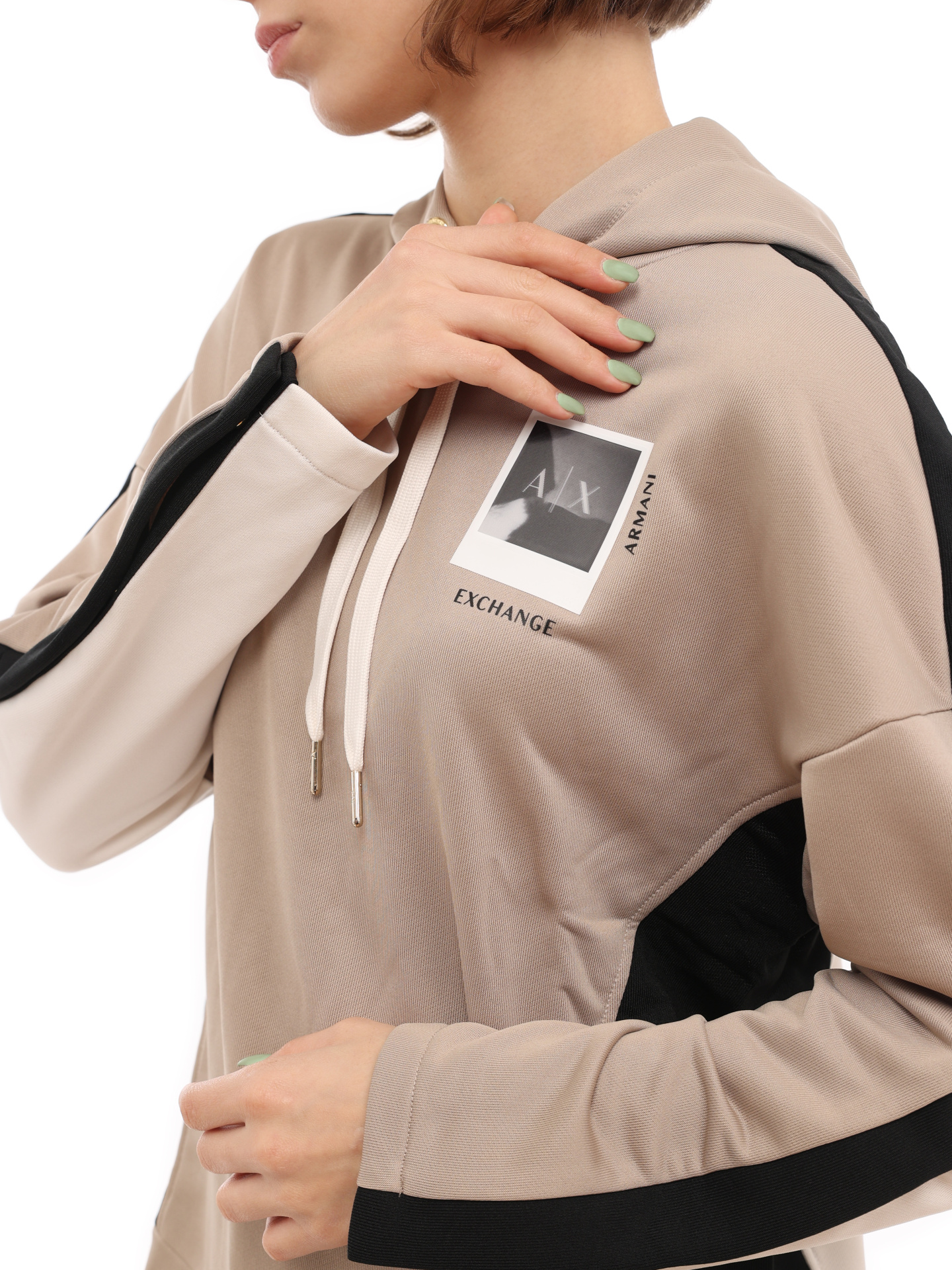 Худи Armani Exchange 6LYM24 YJ5WZ 91AC бежевое женское с контрастными вставками — купить в интернет-магазине Verdistore