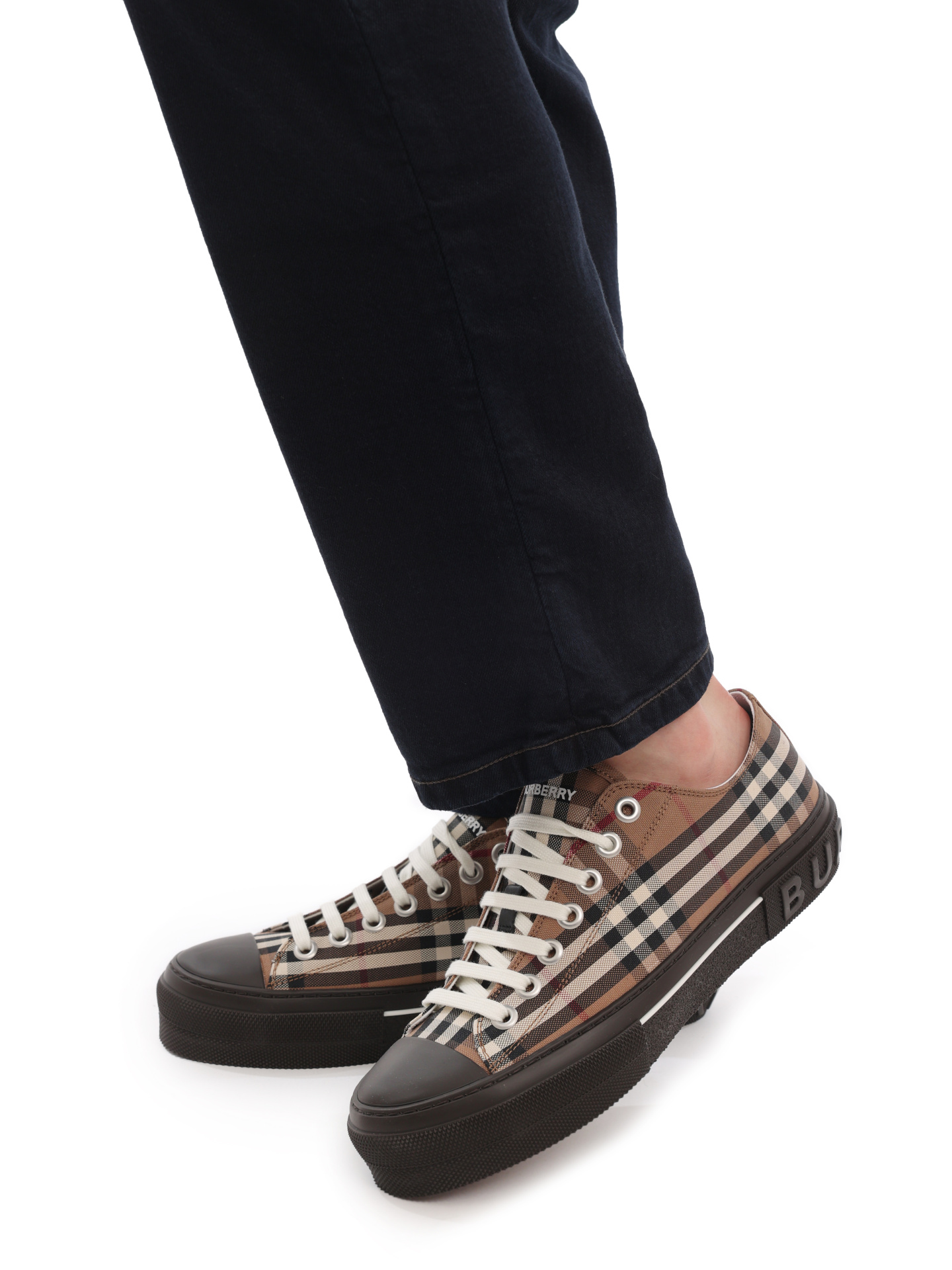 Кеды Burberry 8056828 A8894 текстильные мужские — купить в интернет-магазине Verdistore