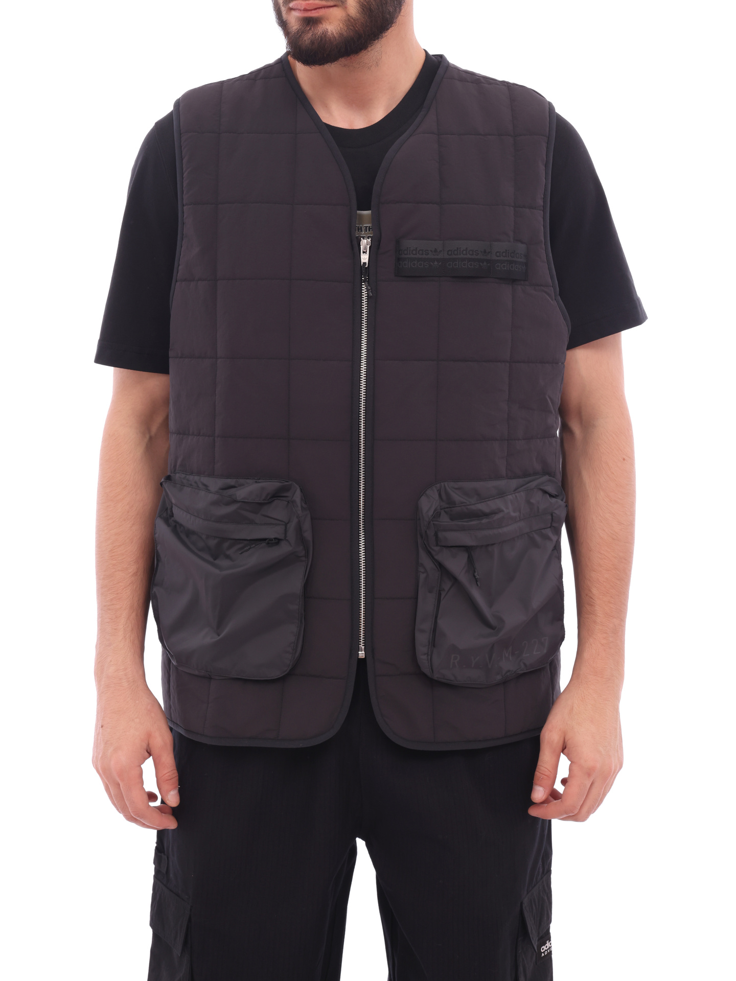 Жилет Adidas H11509 мужской стеганый с объемными карманами — купить в интернет-магазине Verdistore