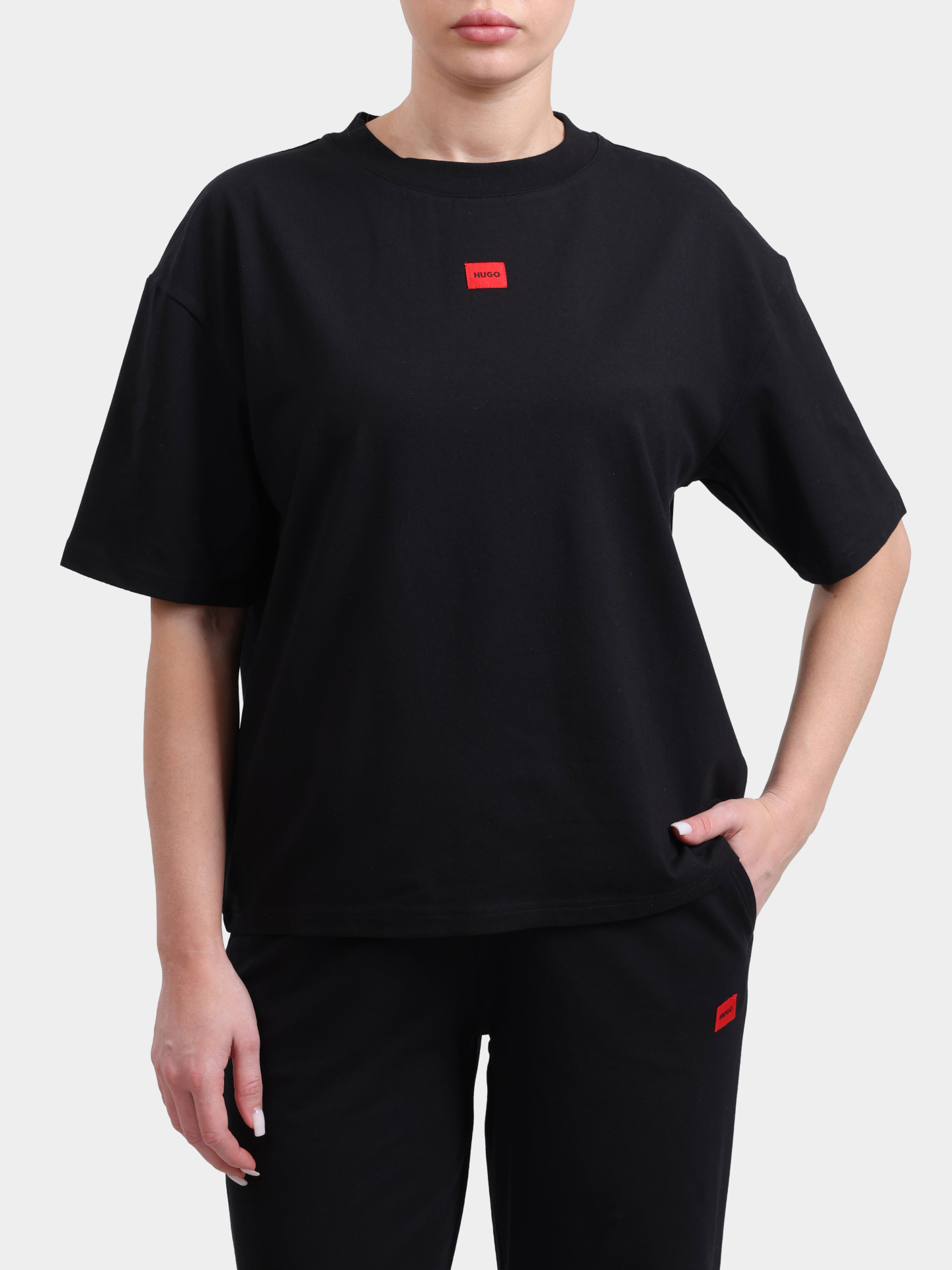 Футболка Hugo 50556807 001 черная женская — купить в интернет-магазине Verdistore