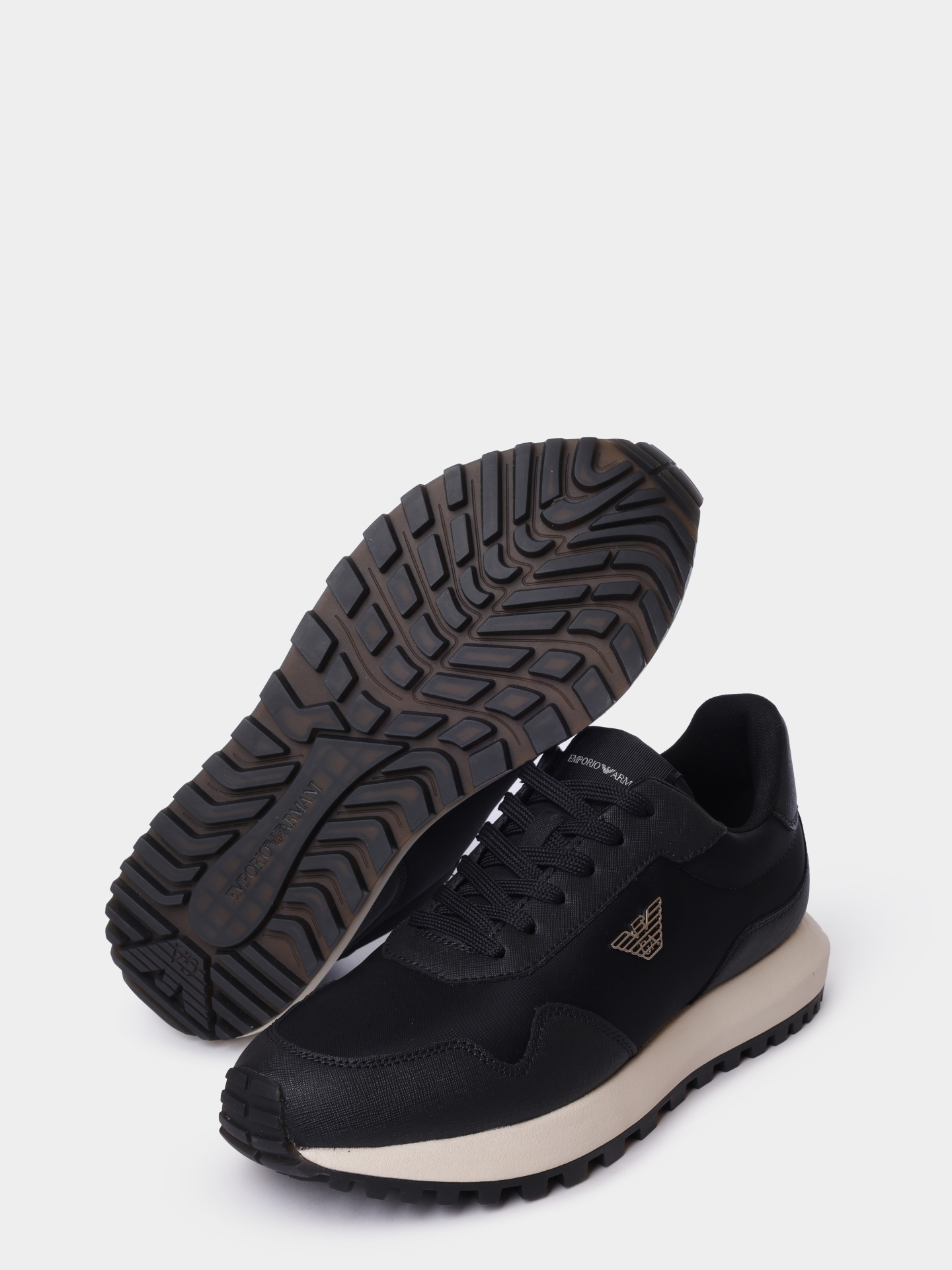 Кроссовки Emporio Armani AF19532 MB007 черные мужские — купить в интернет-магазине Verdistore