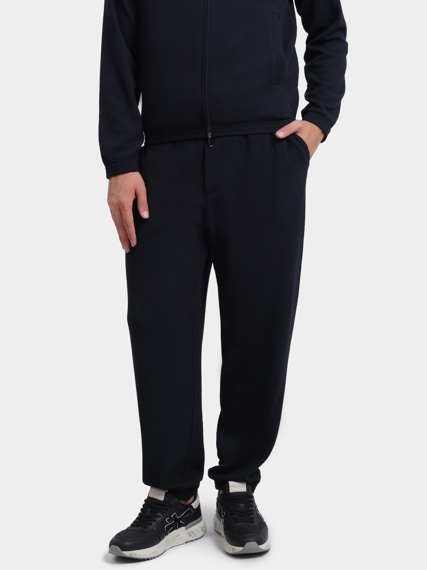 Джоггеры Emporio Armani EM005044 AF23623 UB118 фактурные мужские — купить в интернет-магазине Verdistore