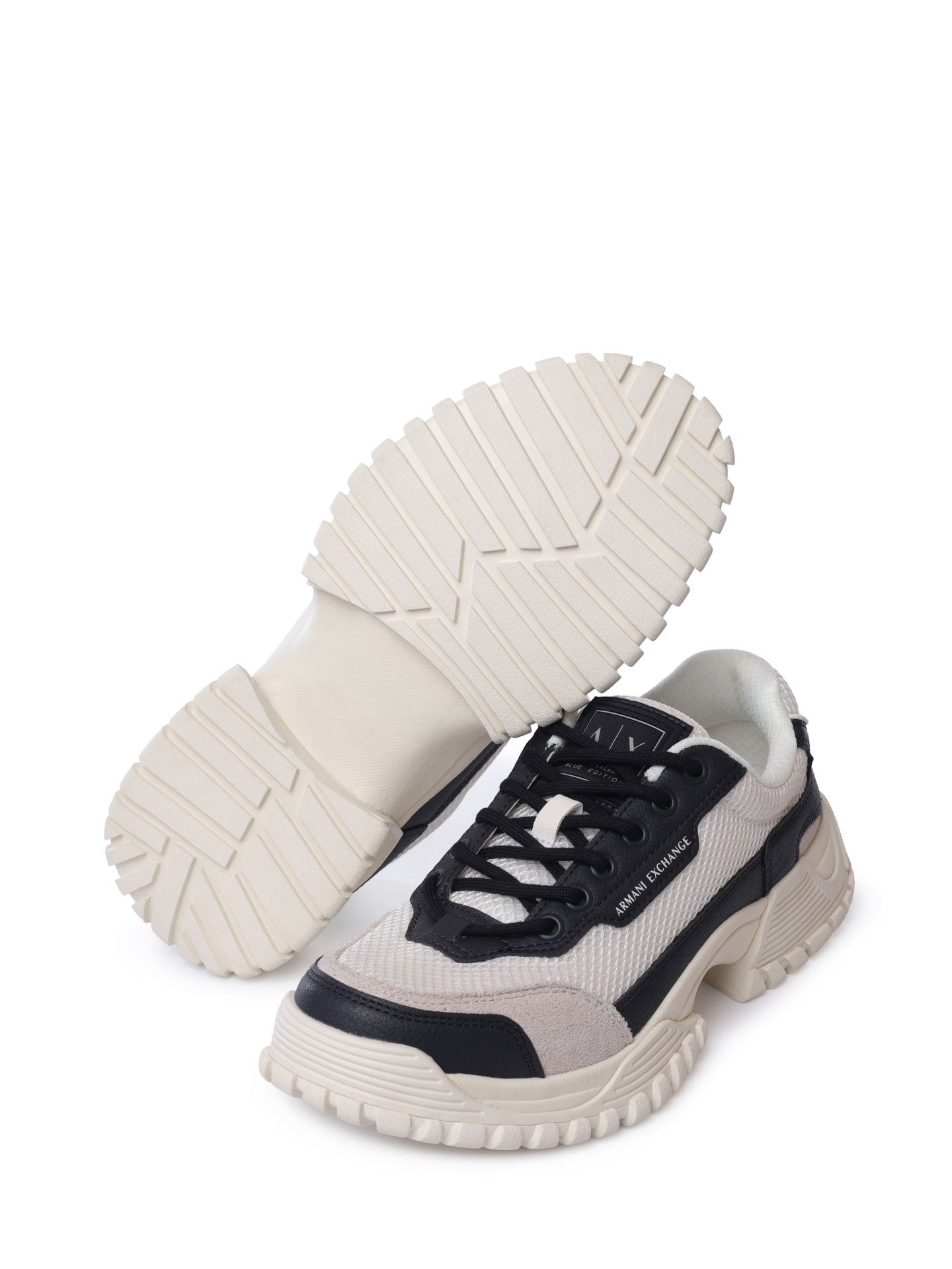 Кроссовки Armani Exchange XM001172 AF14669 MB106 комбинированные мужские на массивной подошве — купить в интернет-магазине Verdistore