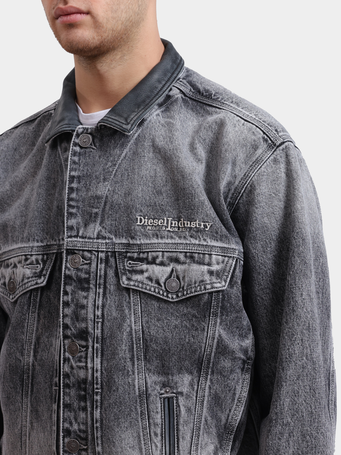 Куртка Diesel A2170009P1202 джинсовая мужская — купить в интернет-магазине Verdistore