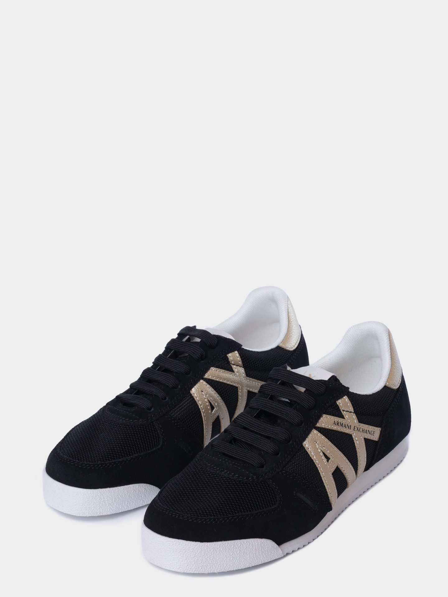 Кроссовки Armani Exchange XW002794 AF22755 MC077 комбинированные женские — купить в интернет-магазине Verdistore