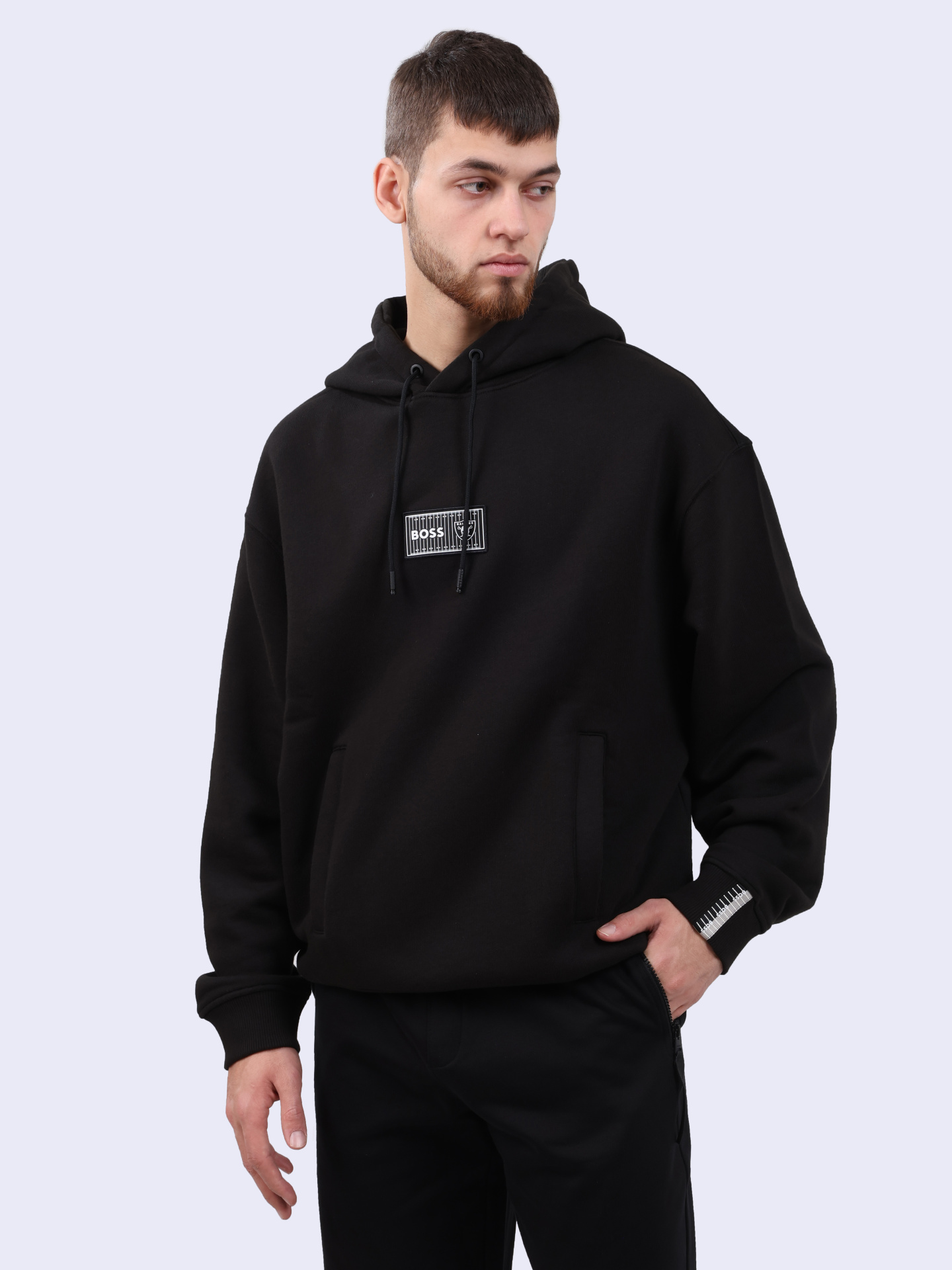 Худи Boss 50523231 004 черное мужское из хлопка — купить в интернет-магазине Verdistore