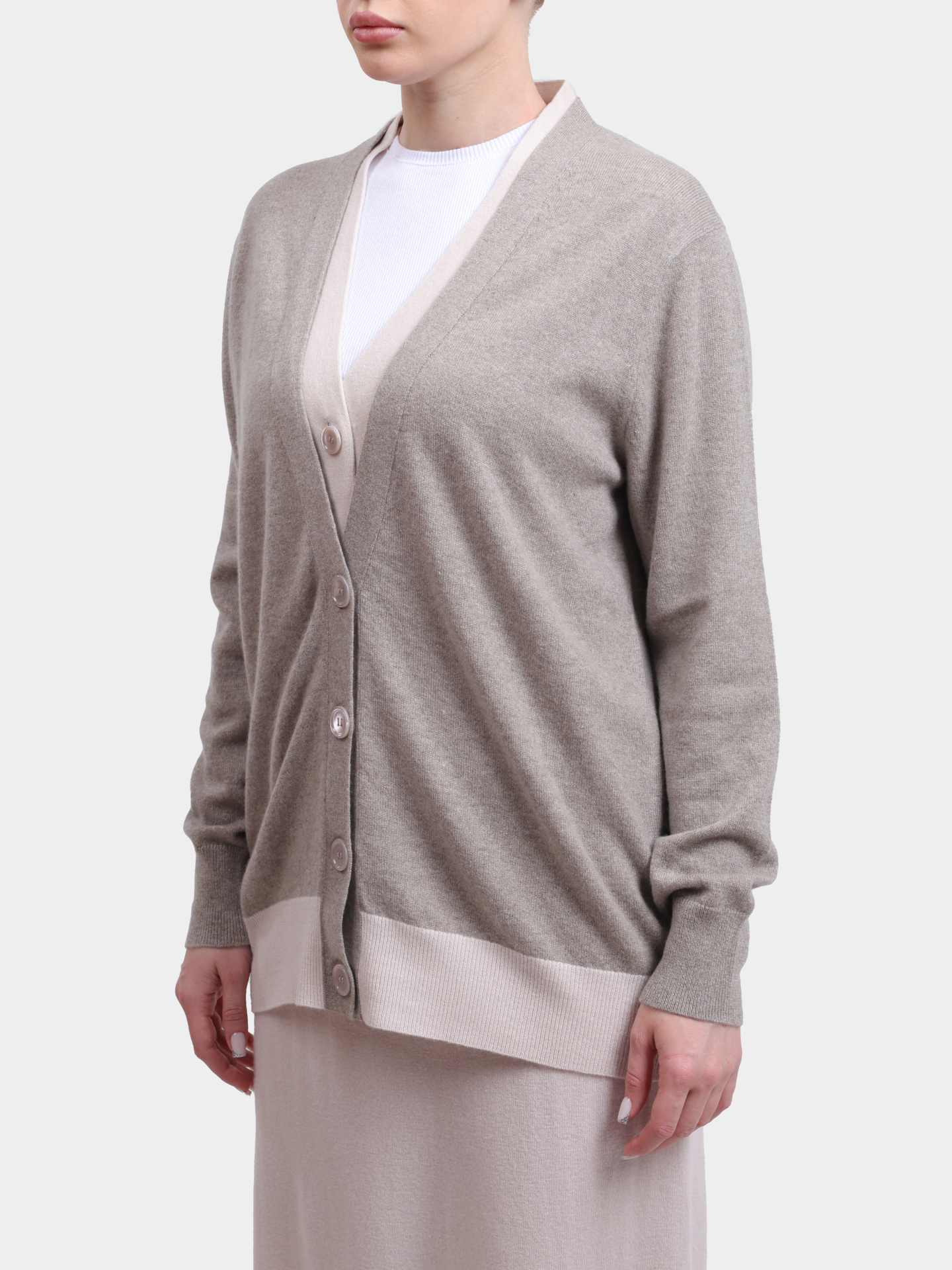 Кардиган Alpha Studio AD-4302E 2016 бежевый женский — купить в интернет-магазине Verdistore