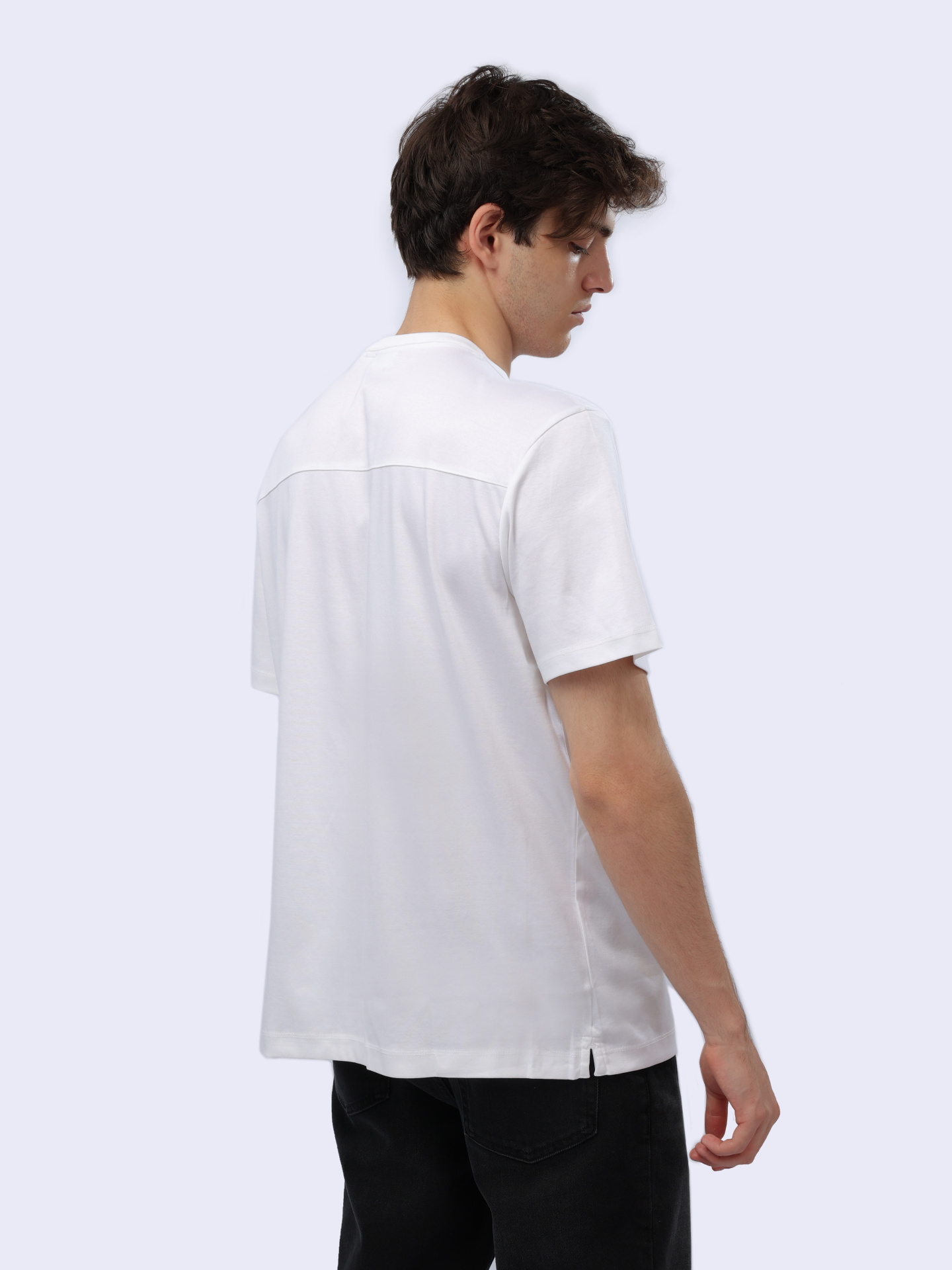 Футболка Calvin Klein K10K112526 белая мужская из хлопка — купить в интернет-магазине Verdistore