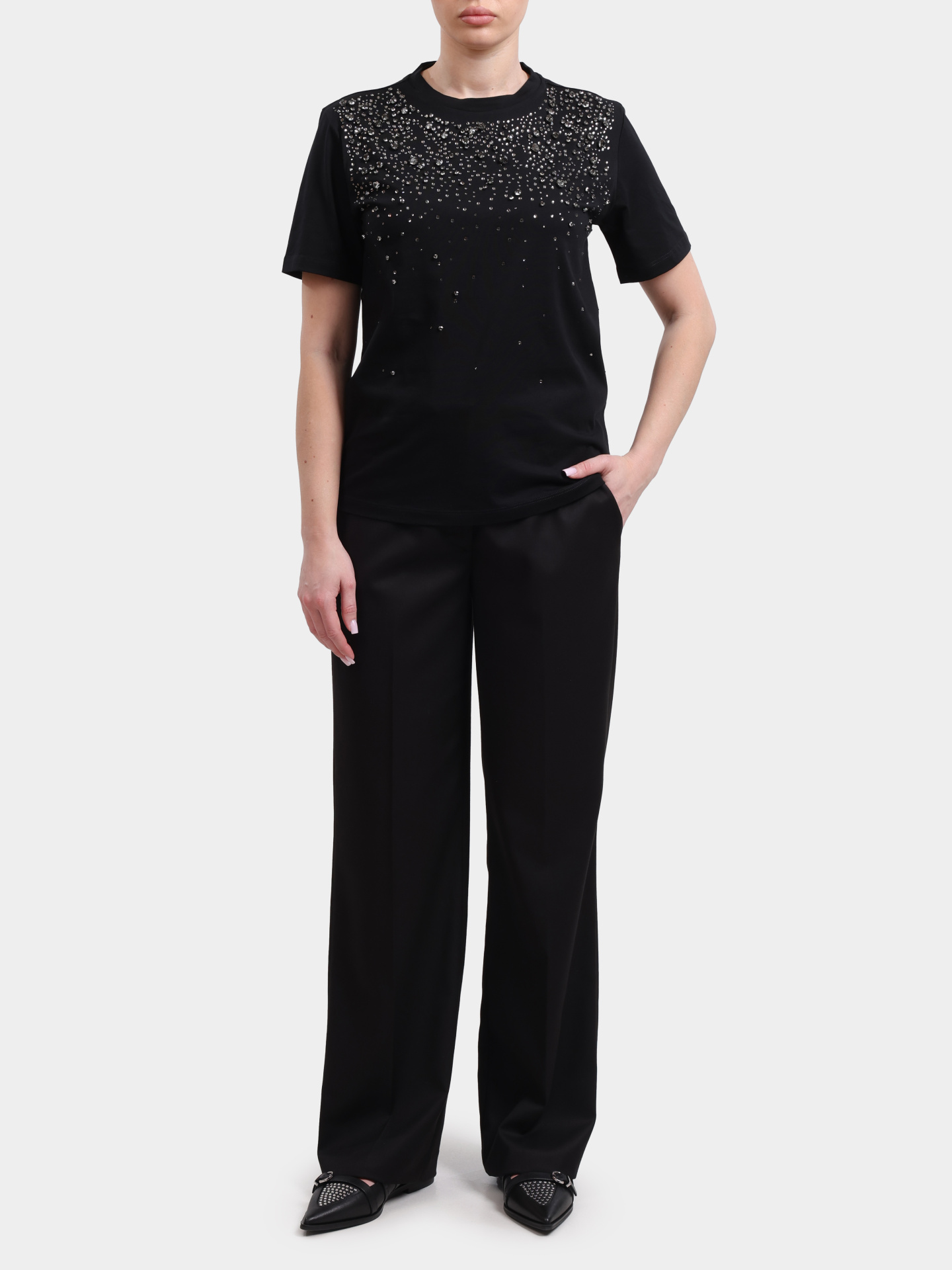 Футболка Liu-Jo BLACK LABEL CA6193 J3868 22222 черная женская украшенная стразами — купить в интернет-магазине Verdistore