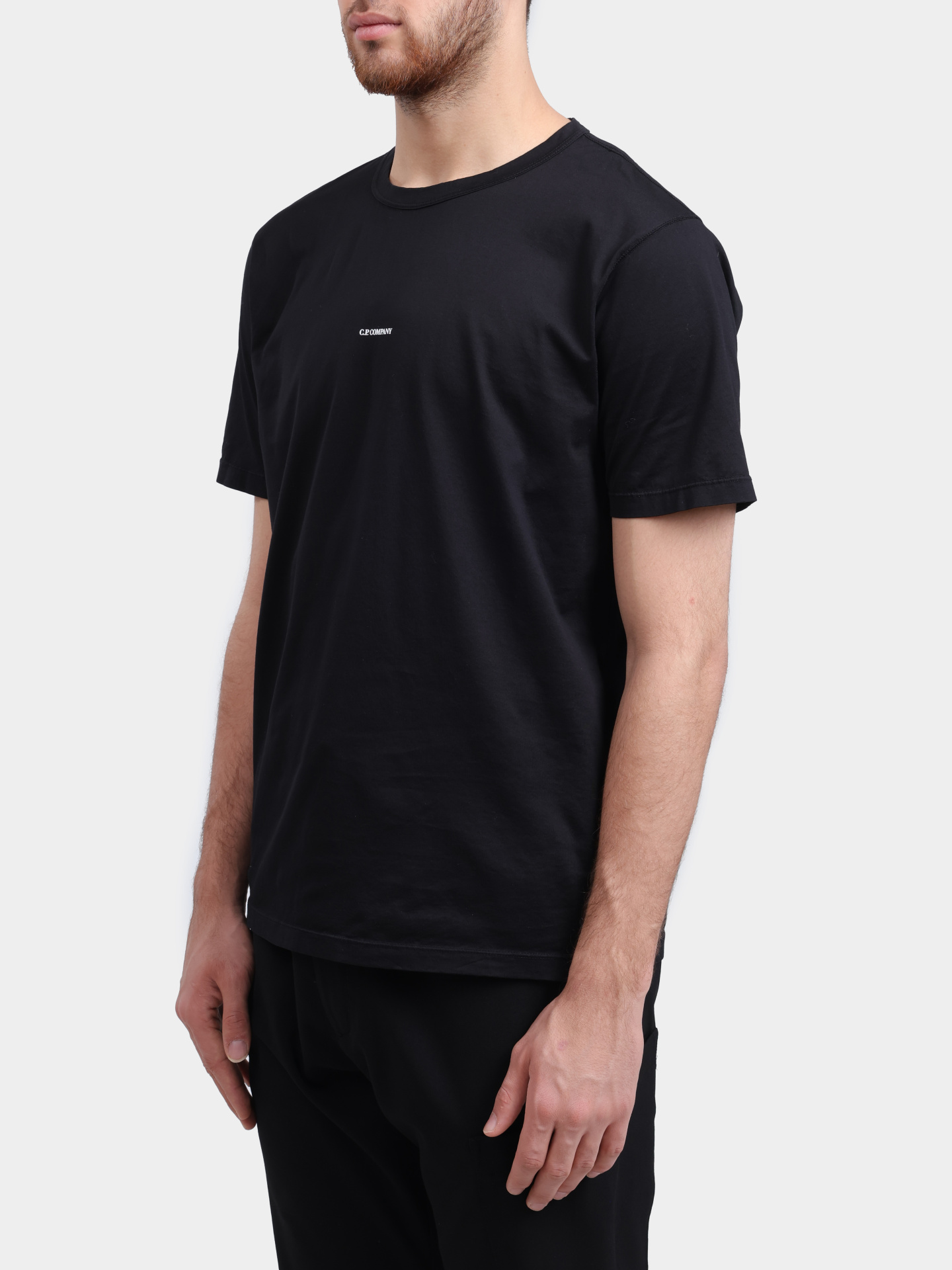 Футболка C.P. Company 19CMTS161A-006374G черная мужская с логотипом — купить в интернет-магазине Verdistore