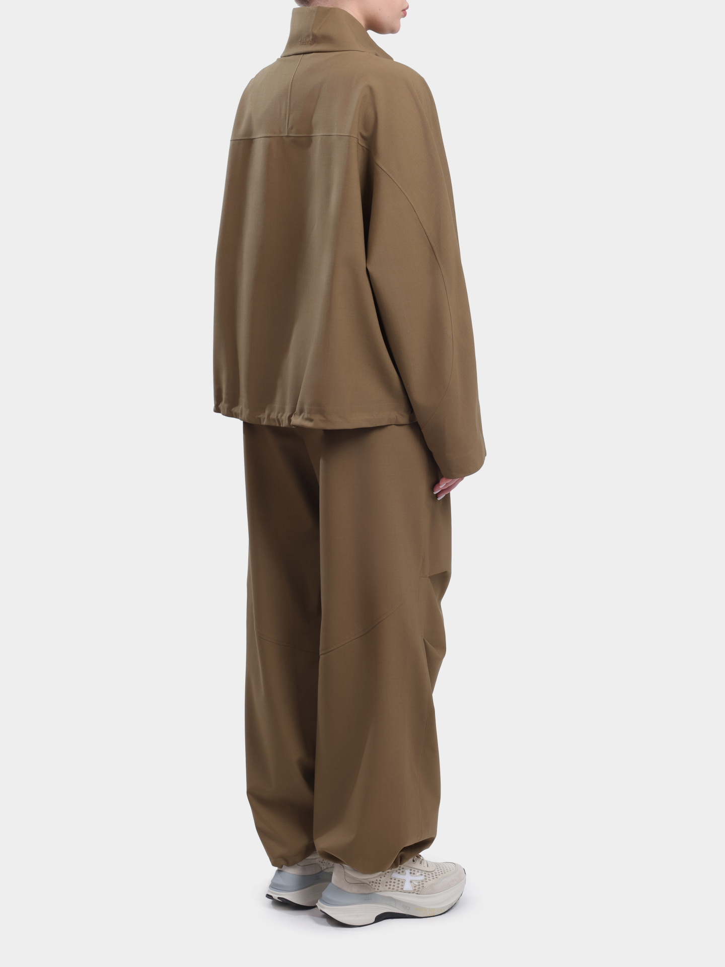 Куртка Herno Laminar GI00146DL 12847 7305 хаки женская — купить в интернет-магазине Verdistore