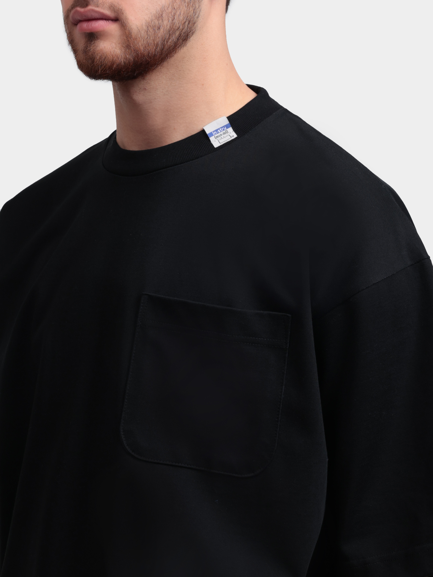 Футболка MAISON MIHARA YASUHIRO I16TS552 BLACK черная мужская с патчем — купить в интернет-магазине Verdistore