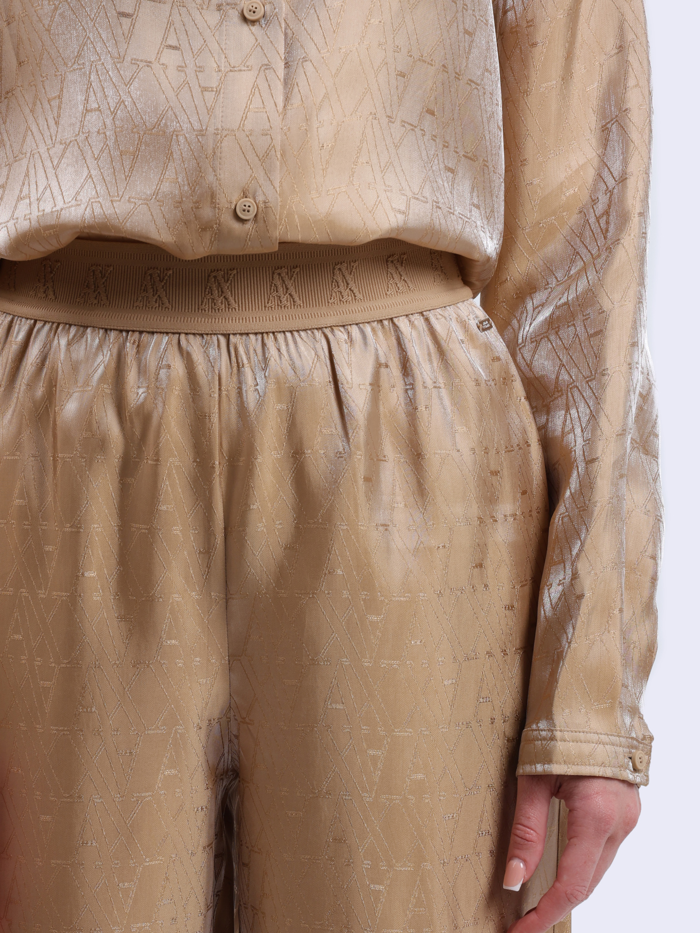 Брюки Armani Exchange XW000569 AF12055 F1018 бежевые женские с логотипом — купить в интернет-магазине Verdistore