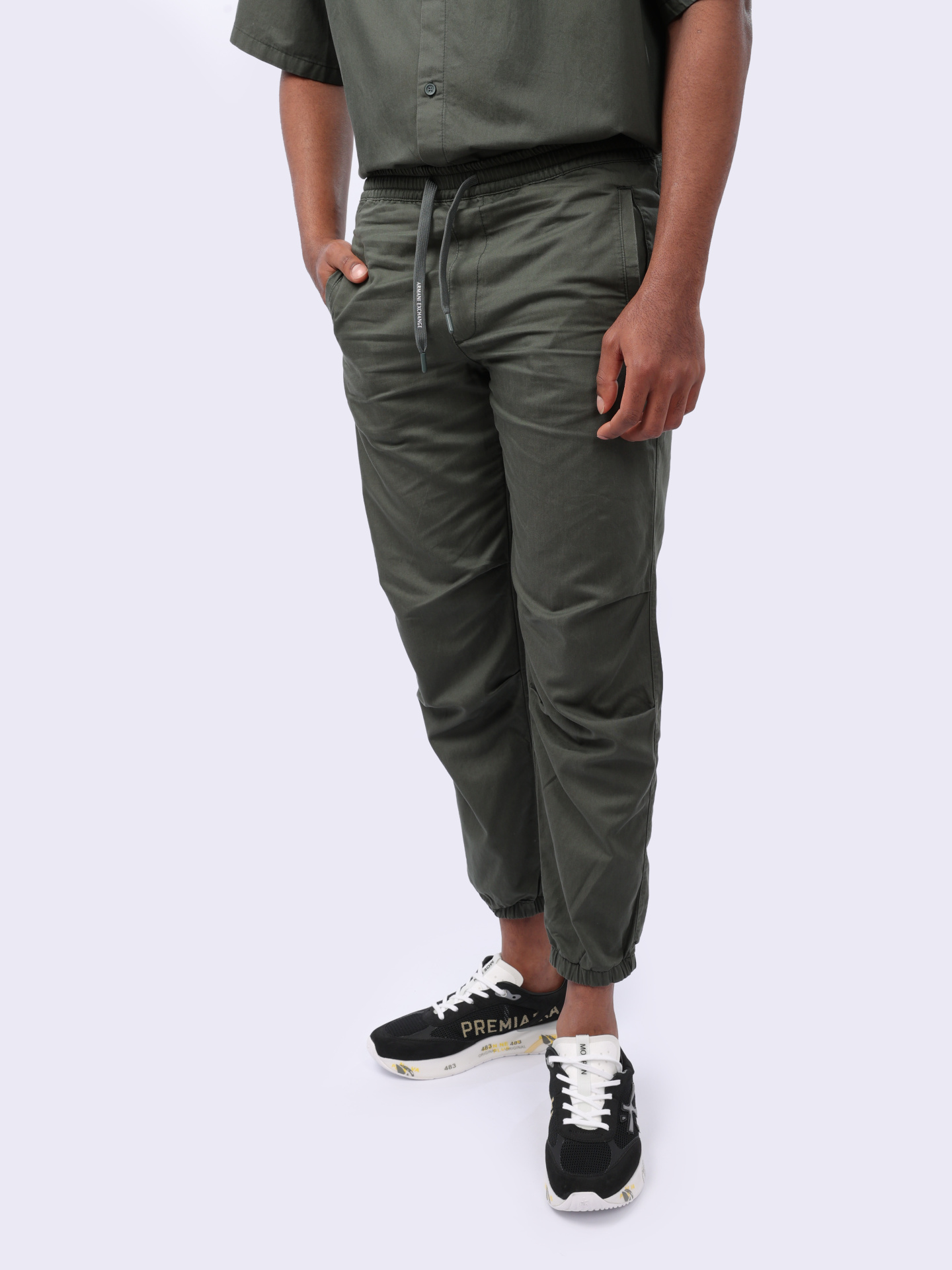 Брюки Armani Exchange 3DZP33 ZN3LZ 1839 темно-зеленые мужские — купить в интернет-магазине Verdistore