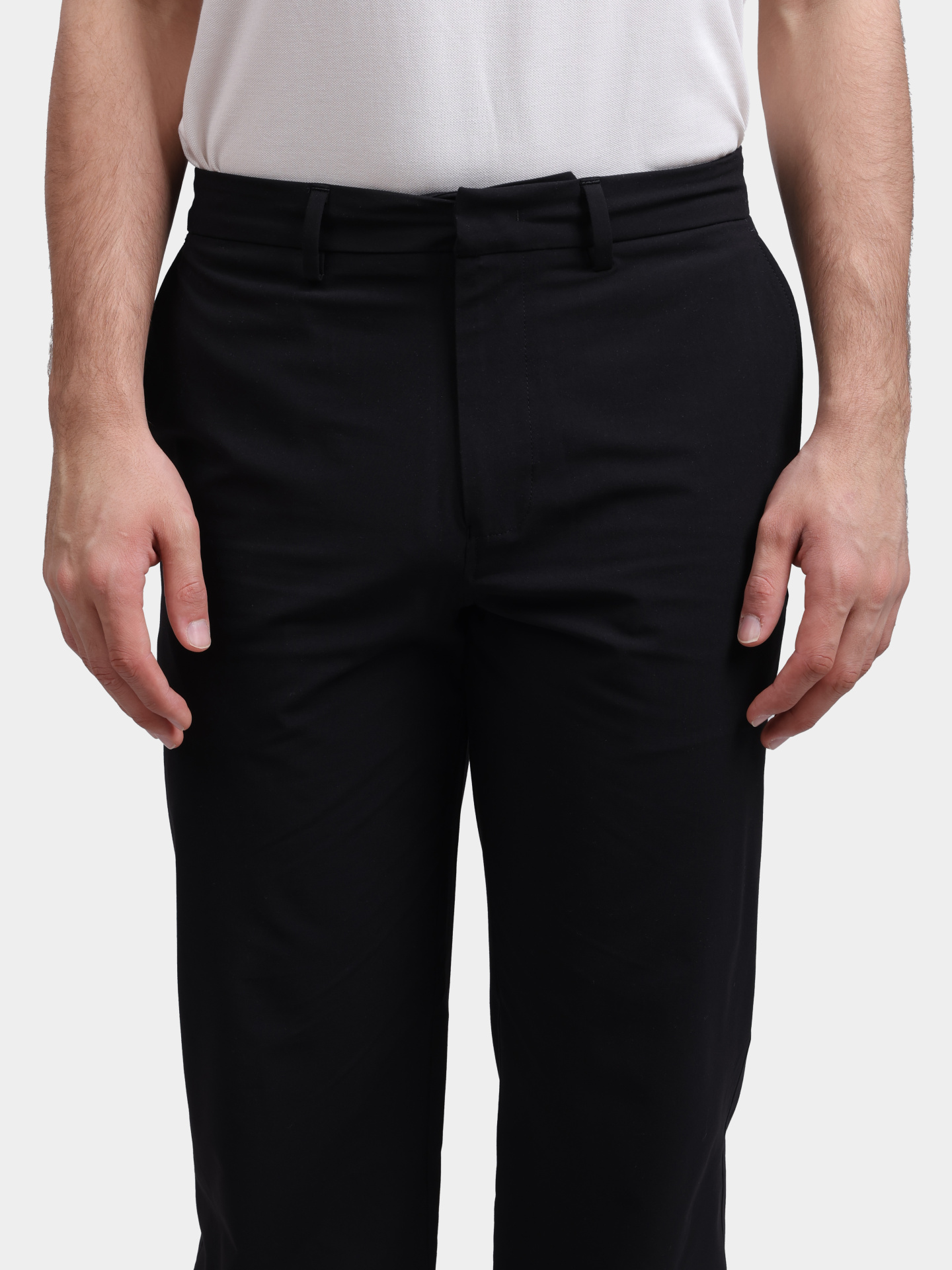 Брюки Armani Exchange XM002083 AF22403 UC001 черные мужские — купить в интернет-магазине Verdistore