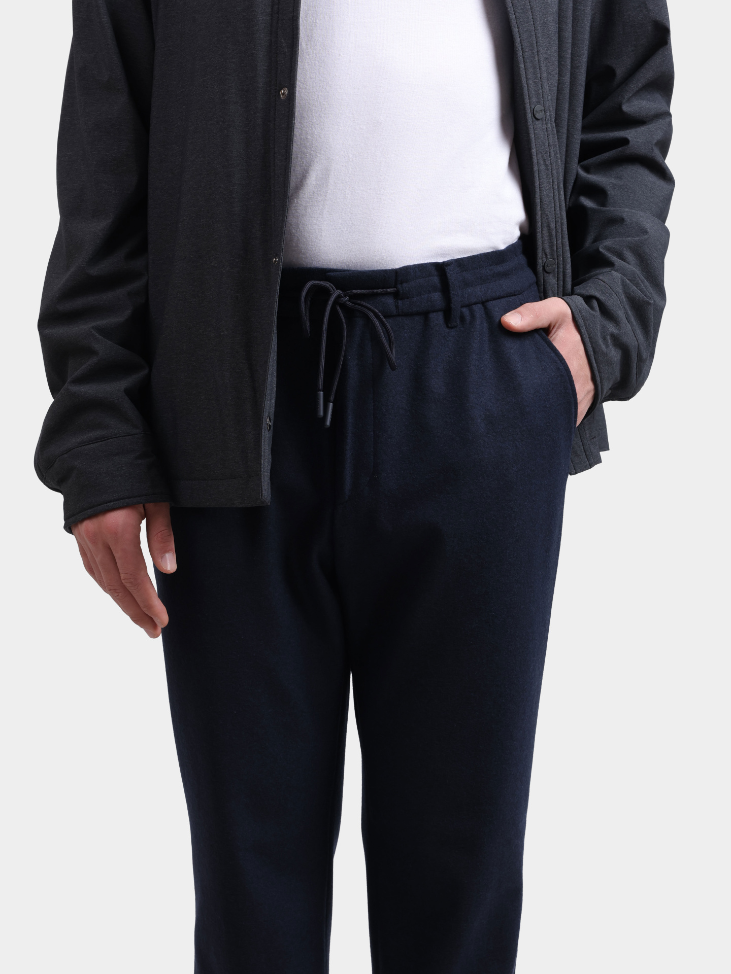 Брюки Boss 50551542 404 темно-синие мужские — купить в интернет-магазине Verdistore