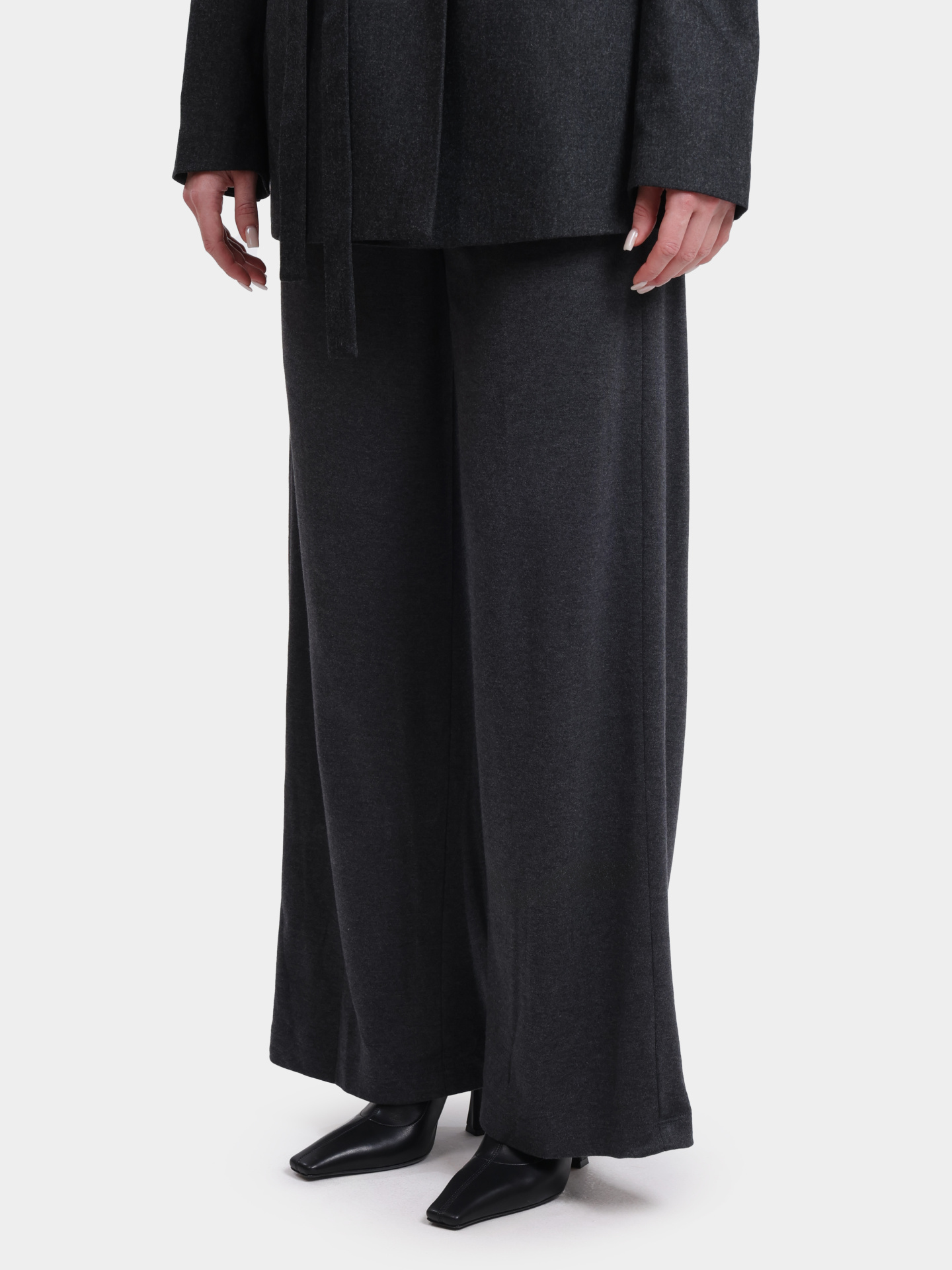 Брюки Peserico P04080J0 6911A 73А серые женские — купить в интернет-магазине Verdistore