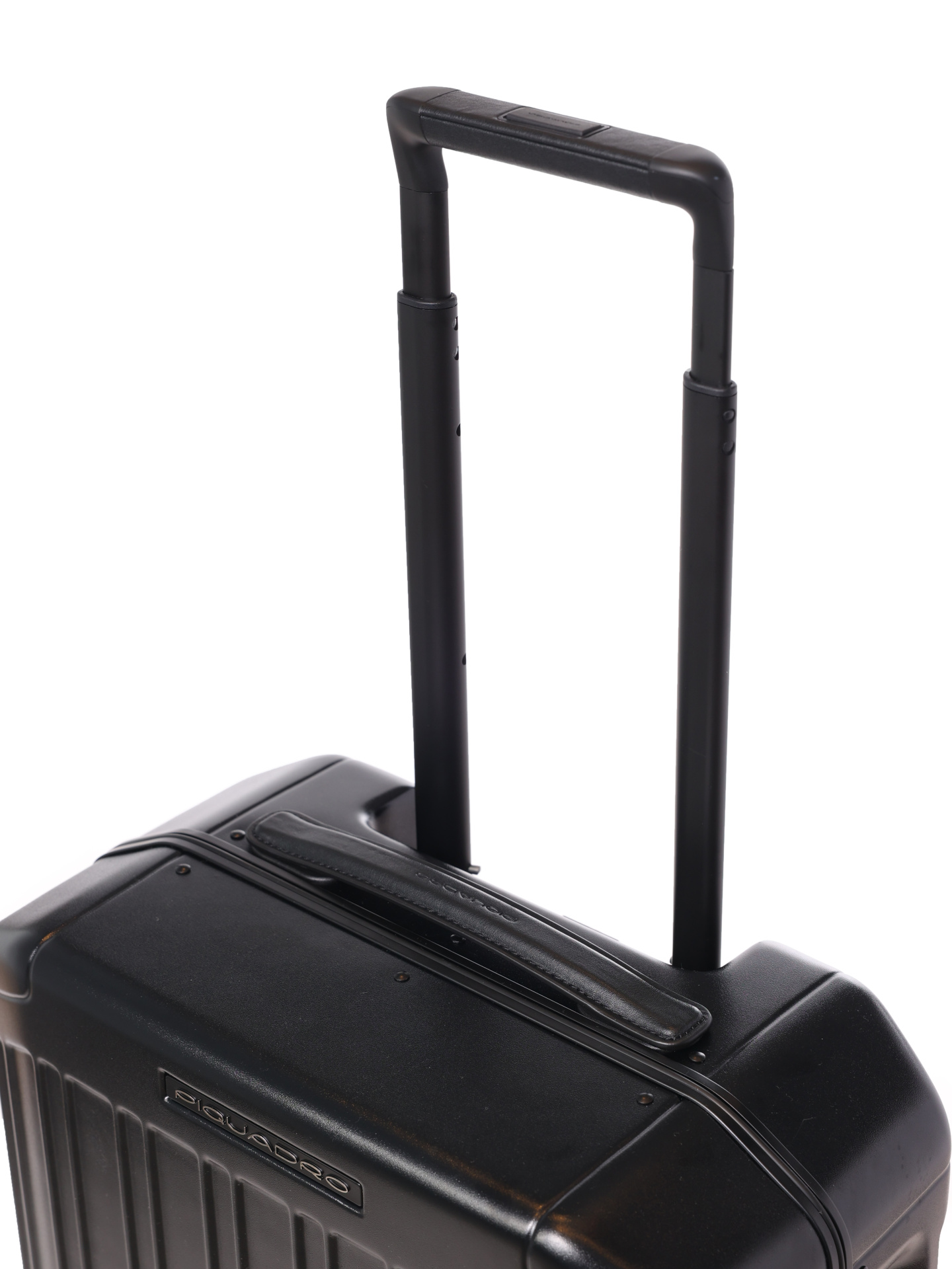 Чемодан — купить в интернет-магазине Verdistore