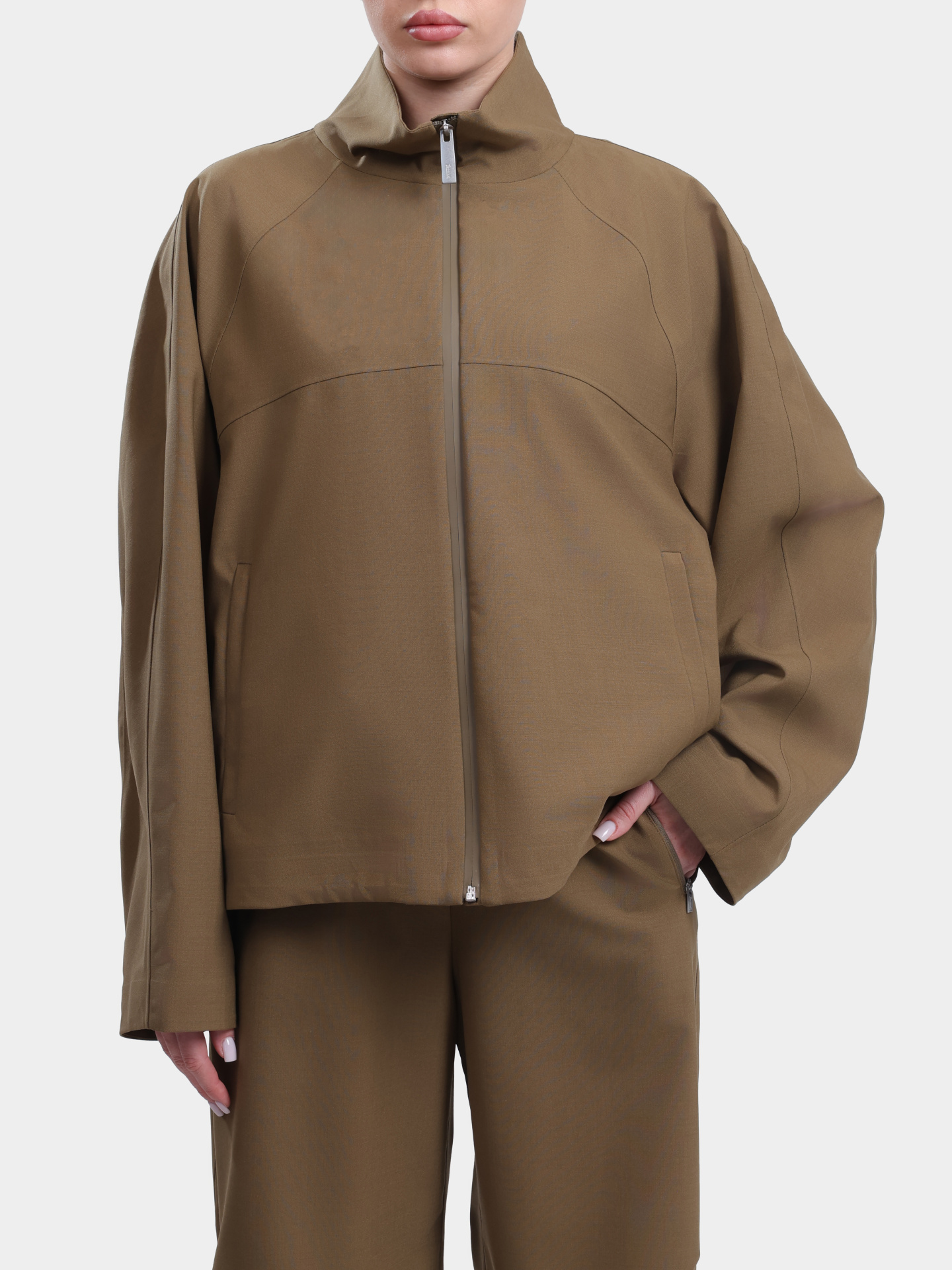 Куртка Herno Laminar GI00146DL 12847 7305 хаки женская — купить в интернет-магазине Verdistore