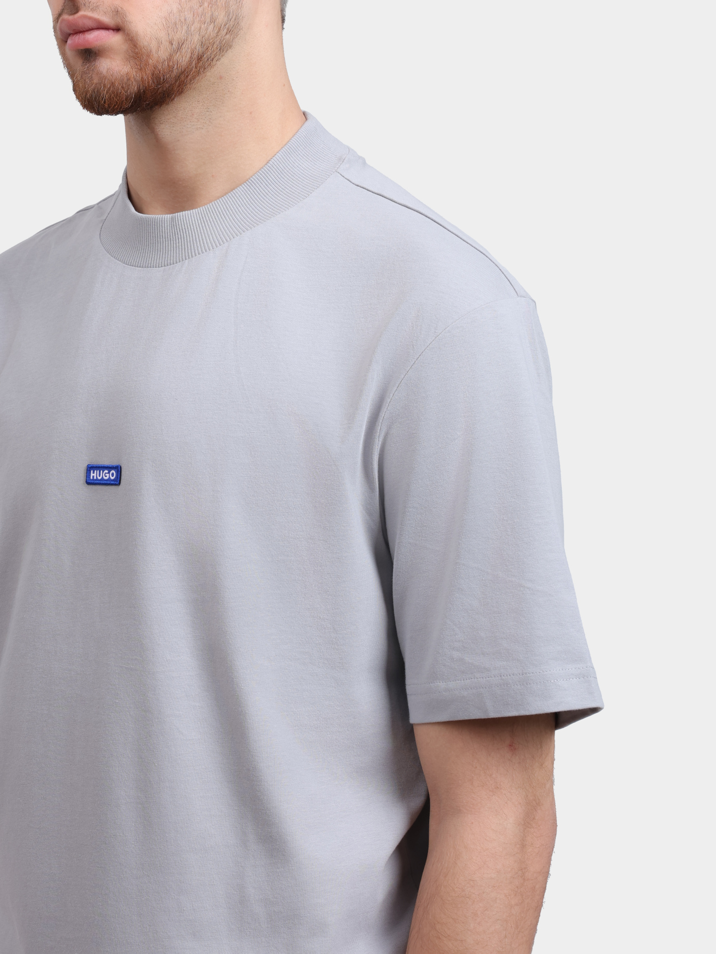 Футболка HUGO BLUE Nieros 10257318 01 50509991 091 серая мужская хлопковая — купить в интернет-магазине Verdistore