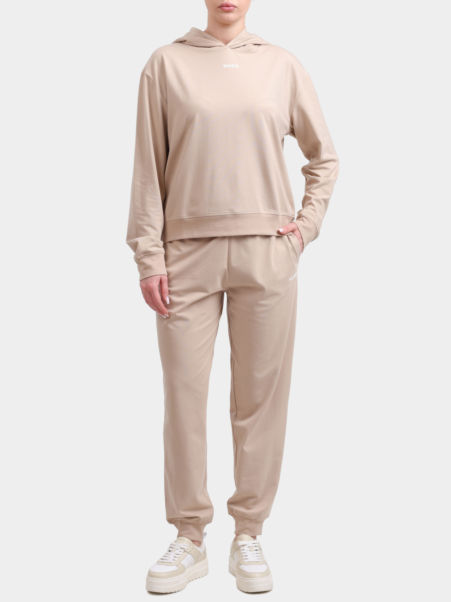 Джоггеры Hugo 50490578 270 бежевые женские — купить в интернет-магазине Verdistore