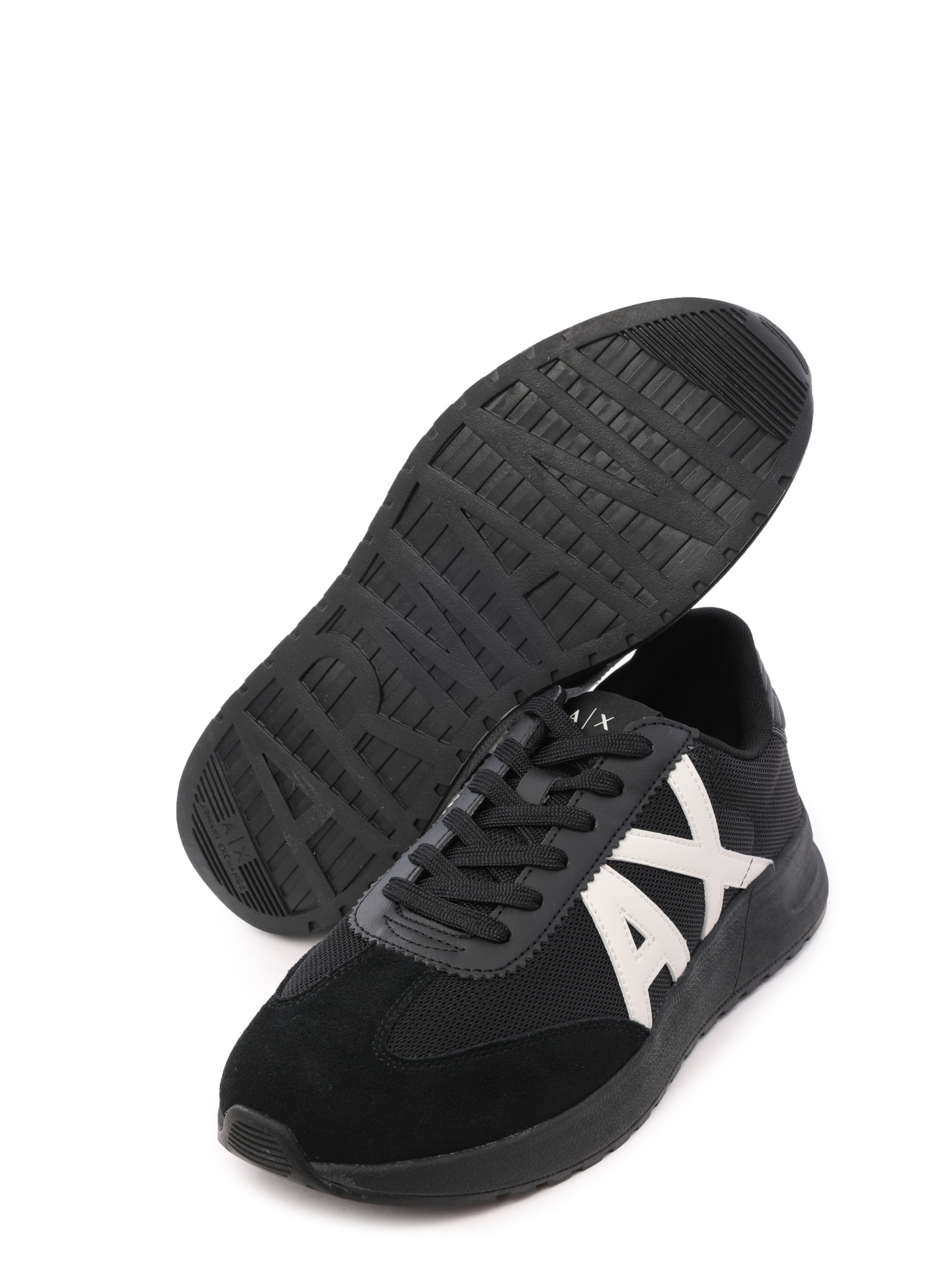 Кроссовки Armani Exchange XUX071 XV527 M217 мужские комбинированные с логотипом — купить в интернет-магазине Verdistore