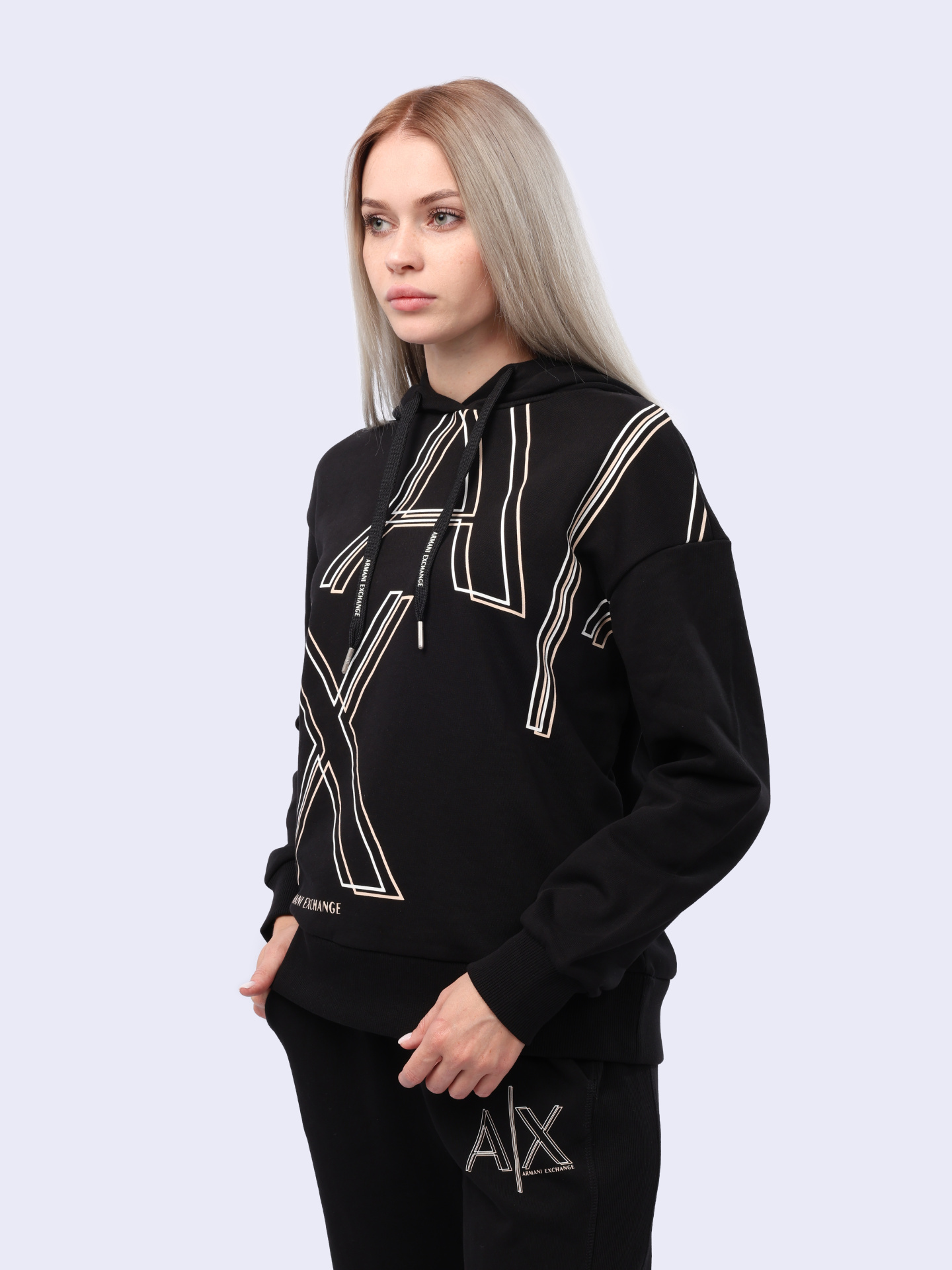Худи Armani Exchange 3DYM09 YJEBZ 1200 черное женское с логотипом — купить в интернет-магазине Verdistore
