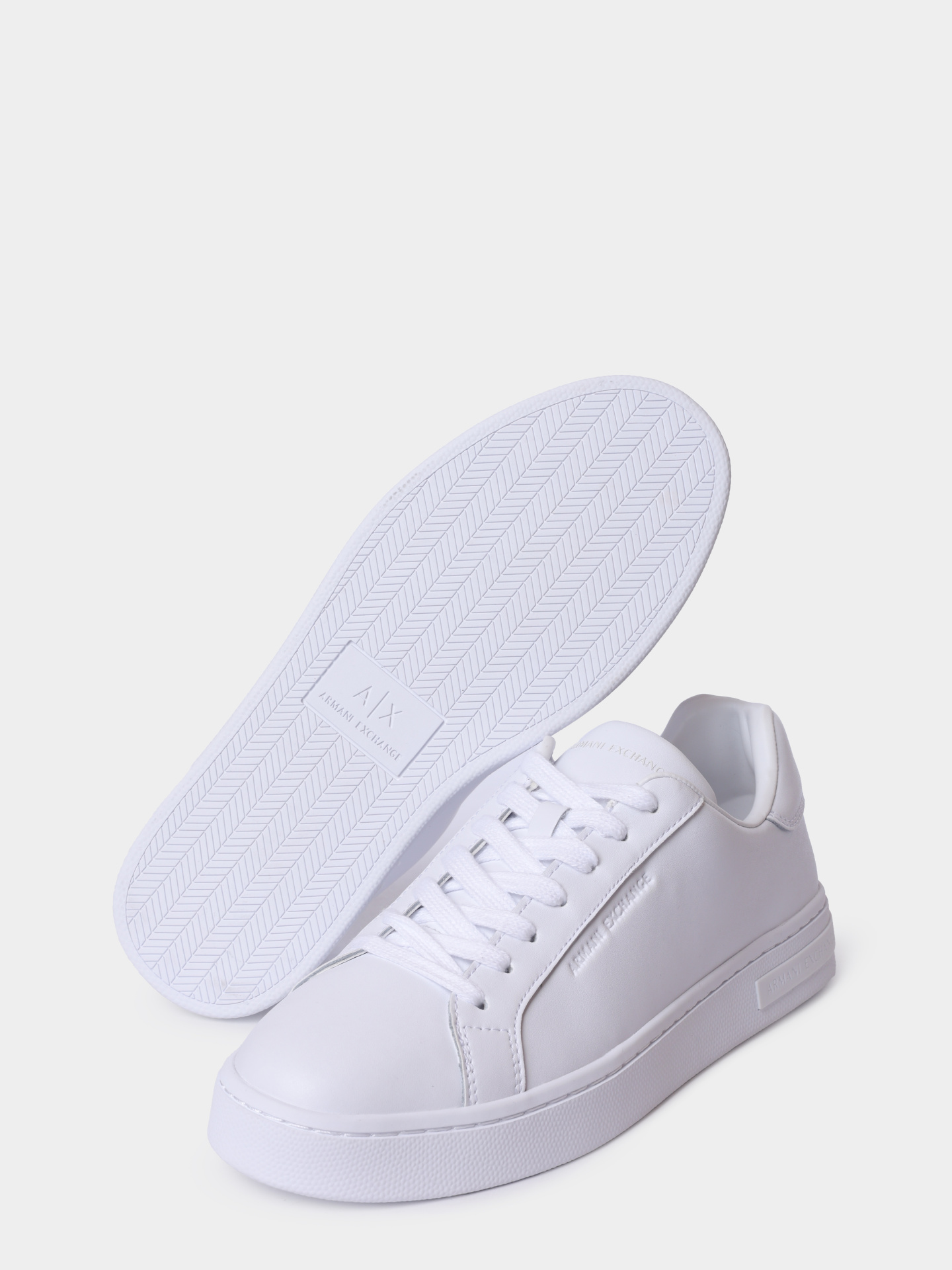 Кеды Armani Exchange XM000141 AF11912 U0002 белые мужские — купить в интернет-магазине Verdistore