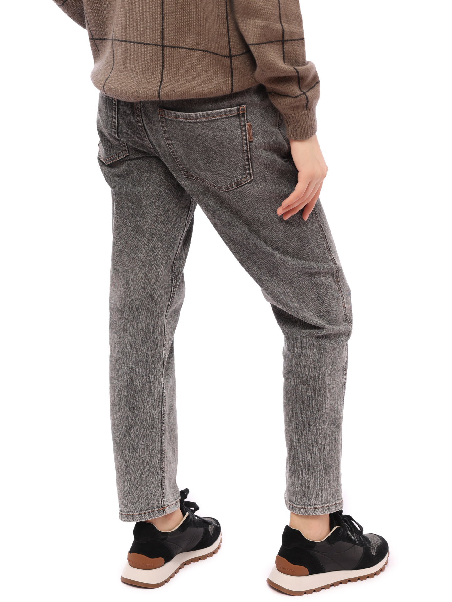 Джинсы Brunello Cucinelli MH186P5676 C8325 серые женские — купить в интернет-магазине Verdistore