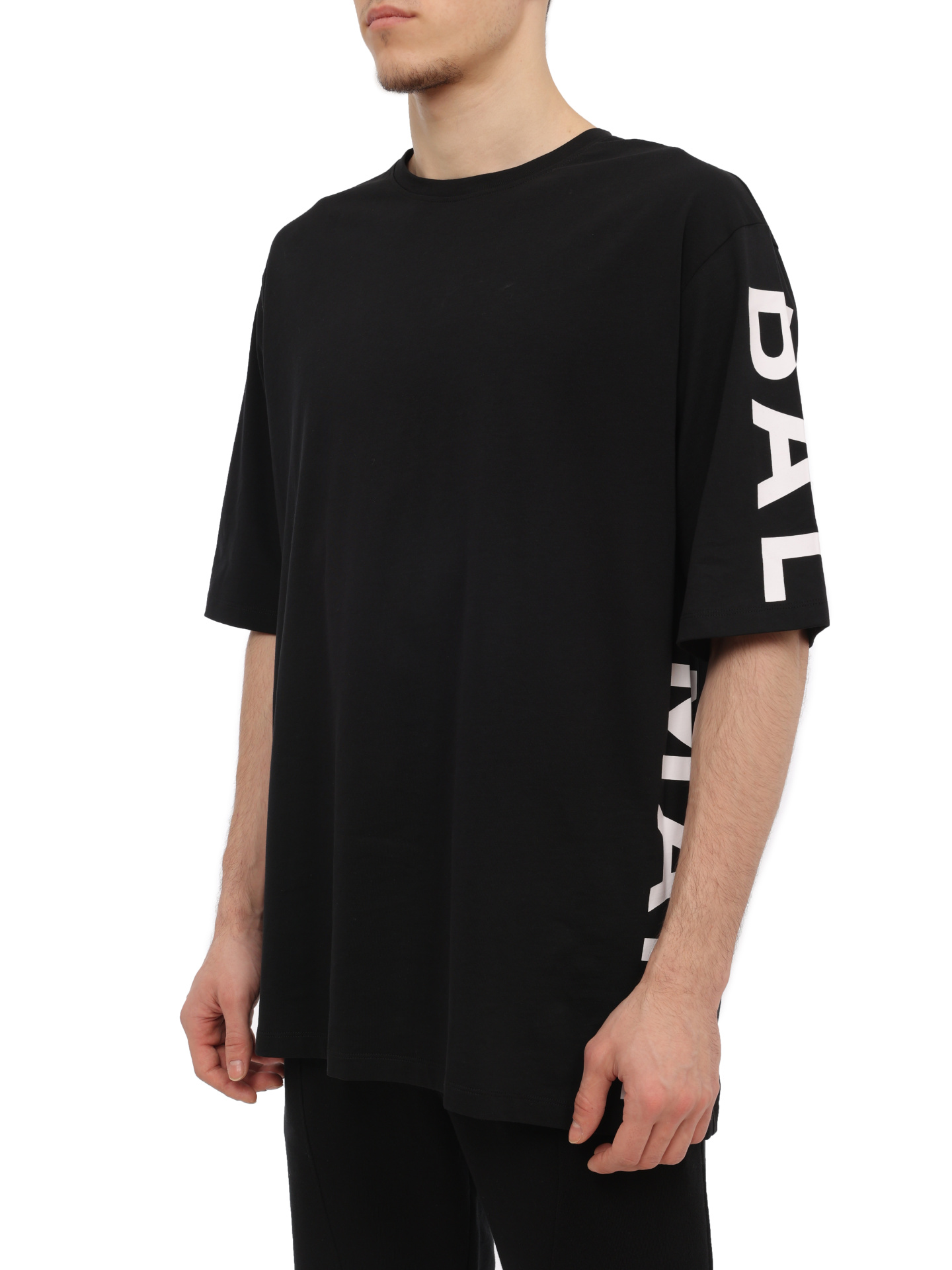 Футболка Balmain BH1EH015BB15 EAB черная мужская с логотипом — купить в интернет-магазине Verdistore