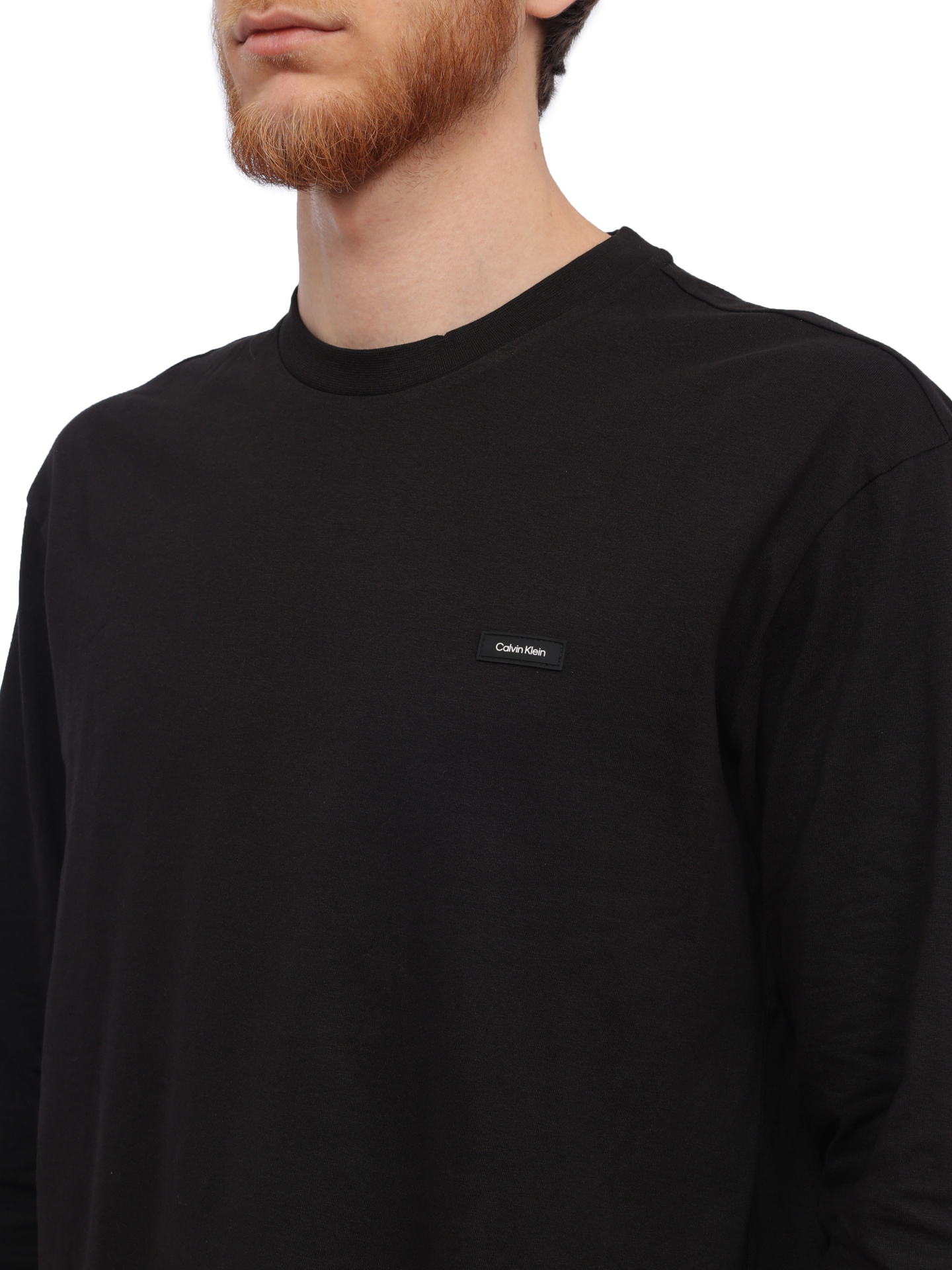 Лонгслив Calvin Klein K10K111847 черный мужской из хлопка — купить в интернет-магазине Verdistore