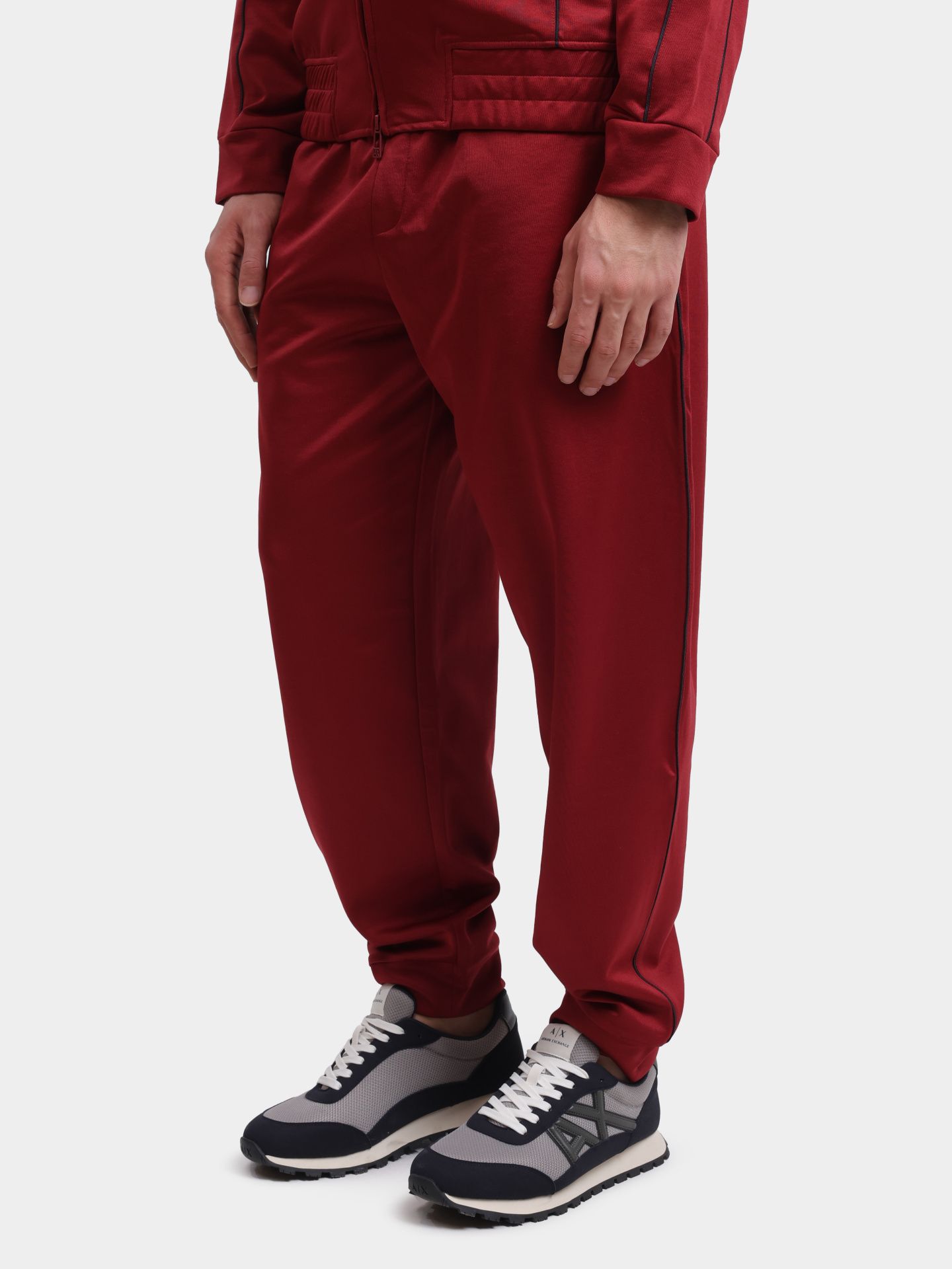Джоггеры Armani Exchange XM001358 AF16278 UA328 красные мужские — купить в интернет-магазине Verdistore