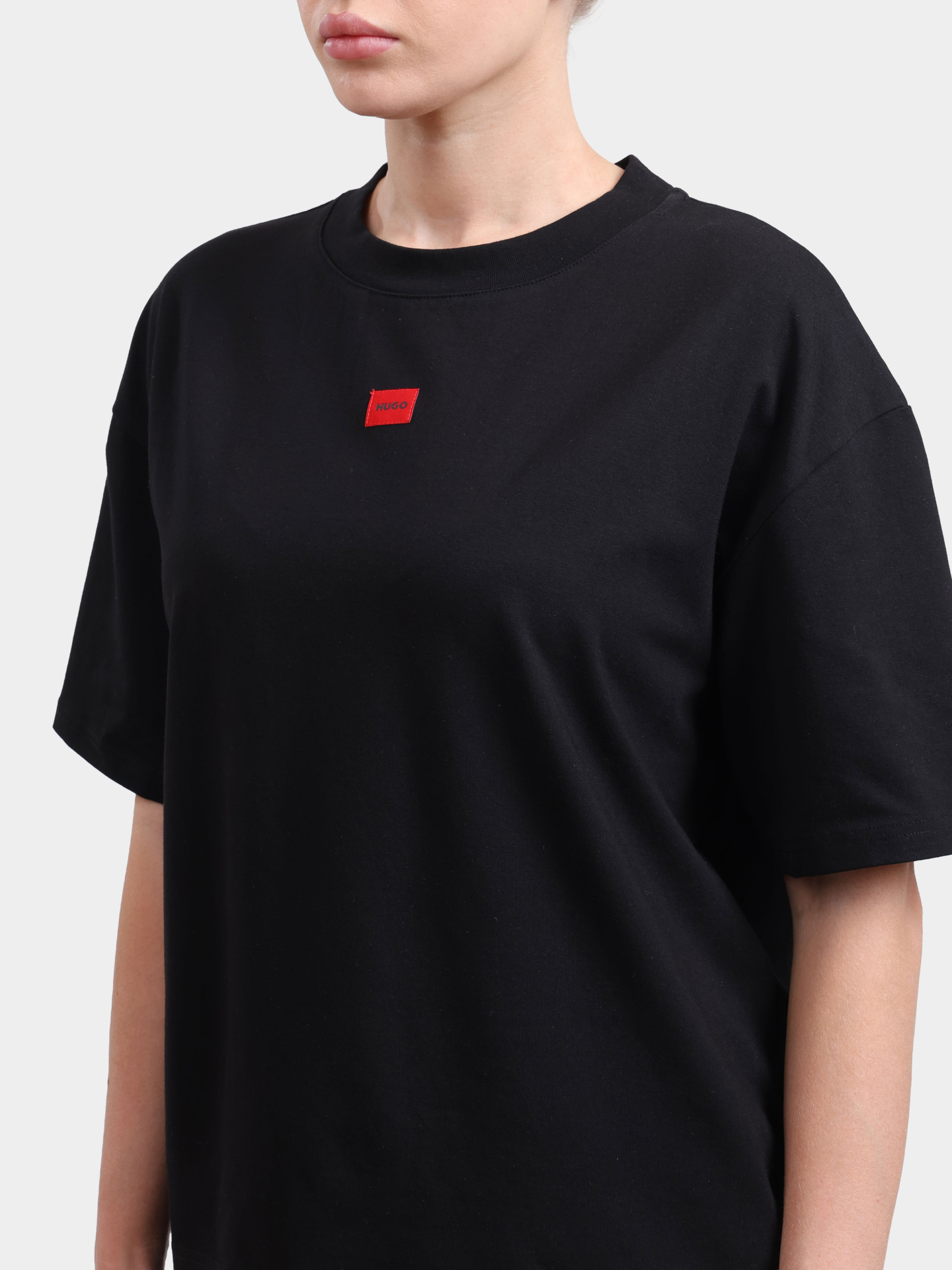 Футболка Hugo 50556807 001 черная женская — купить в интернет-магазине Verdistore