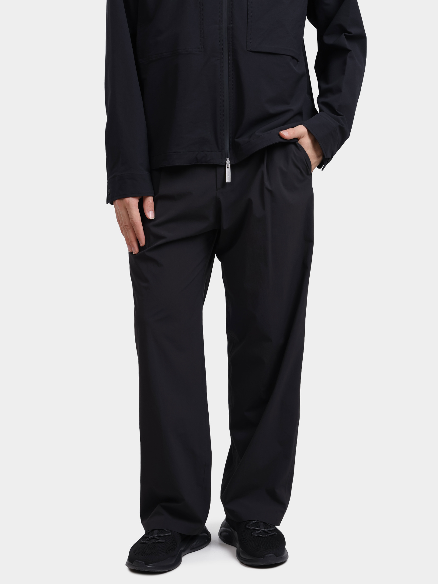 Брюки Herno PT000095U 12707S 9300 черные мужские — купить в интернет-магазине Verdistore