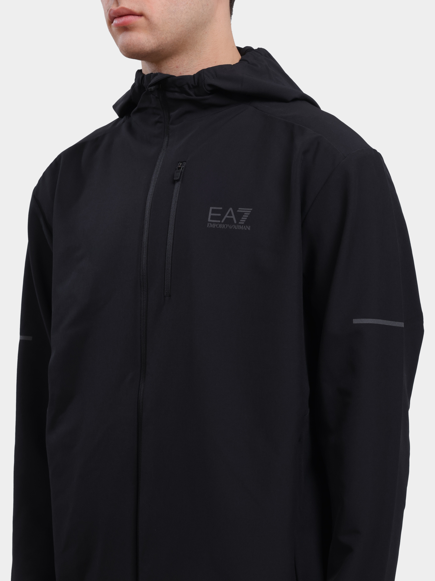 Мастерка EA7 7M000639 AF16826 UC001 черная мужская — купить в интернет-магазине Verdistore