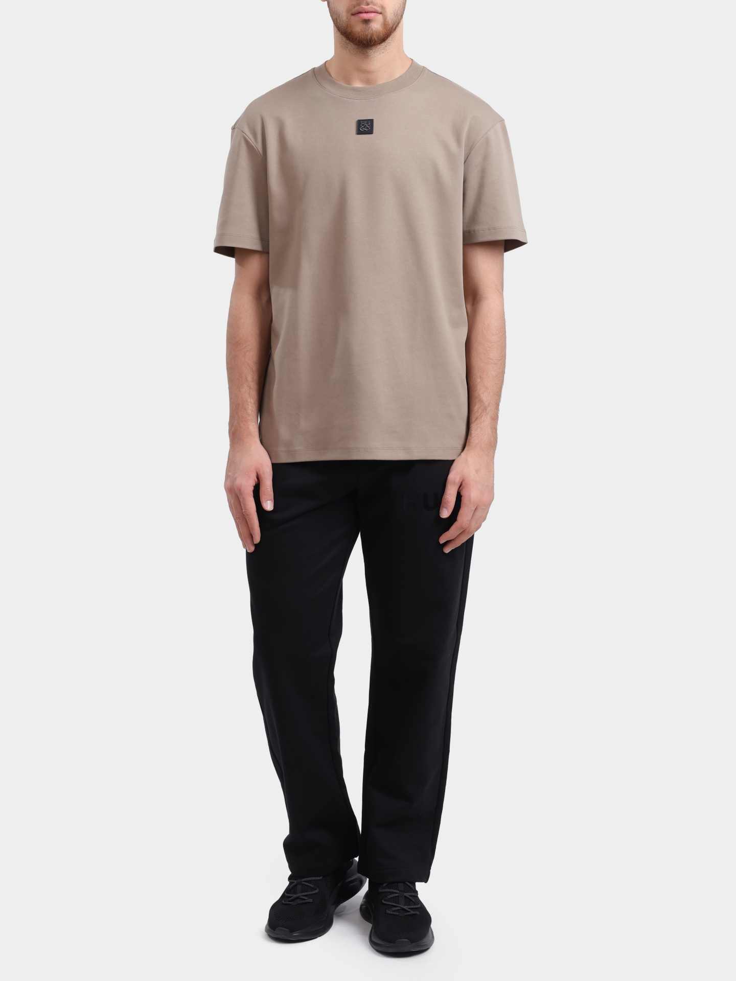 Футболка Hugo Dalile 10231453 бежевая мужская  — купить в интернет-магазине Verdistore