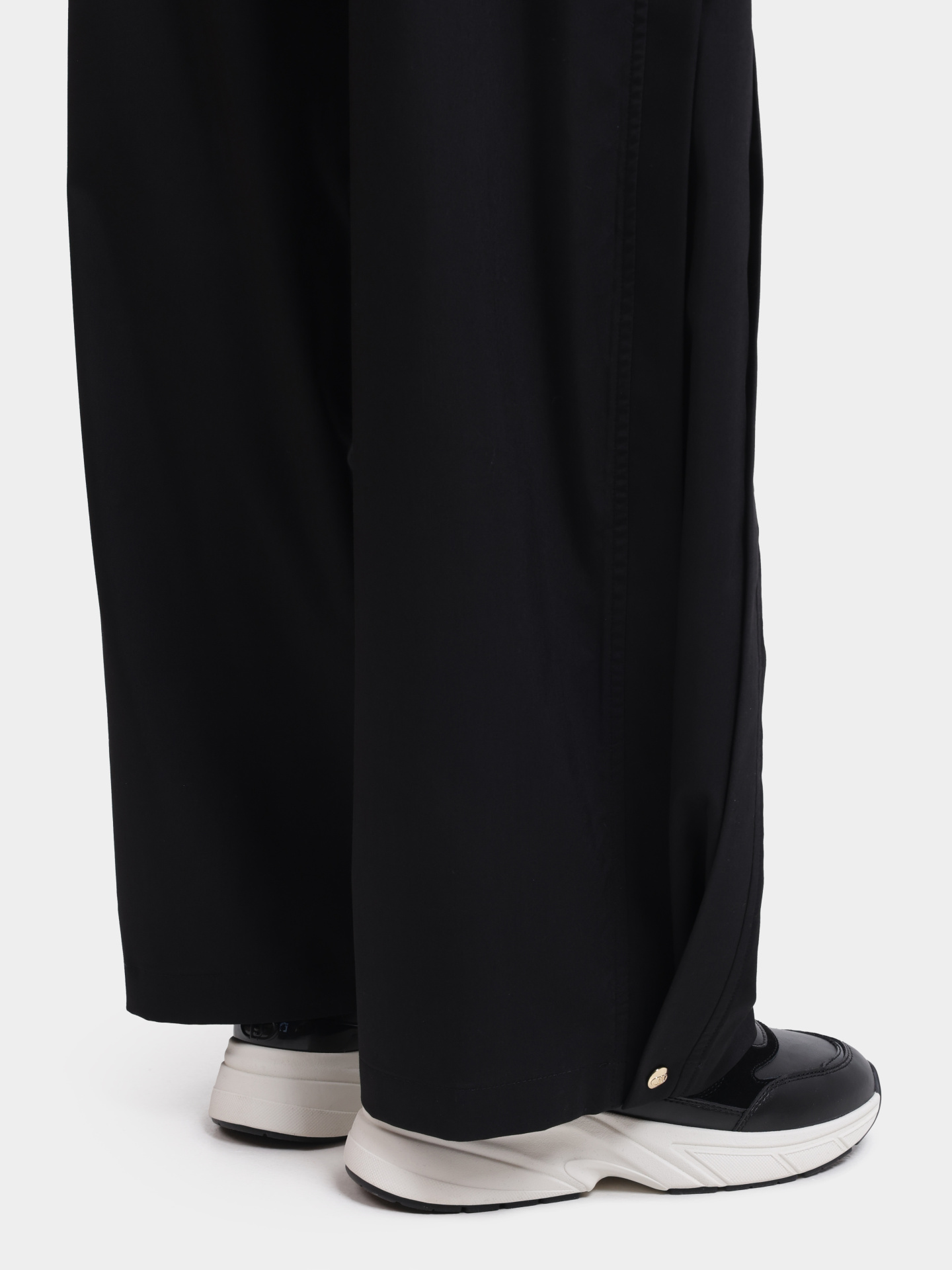 Брюки Liu-Jo TA6181 TS922 22222 черные женские — купить в интернет-магазине Verdistore