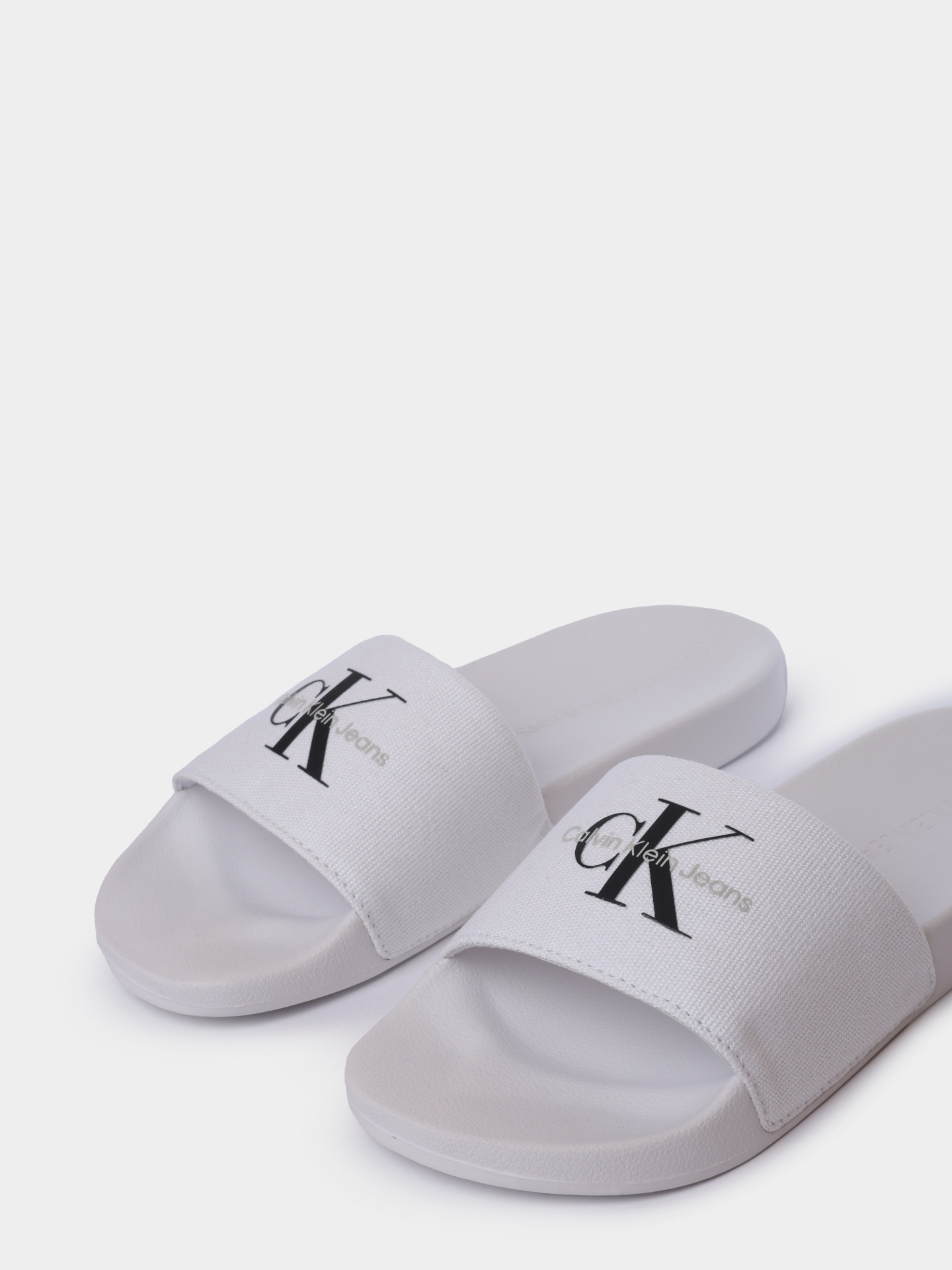 Шлепанцы Calvin Klein YW0YW01835 01W белые женские — купить в интернет-магазине Verdistore