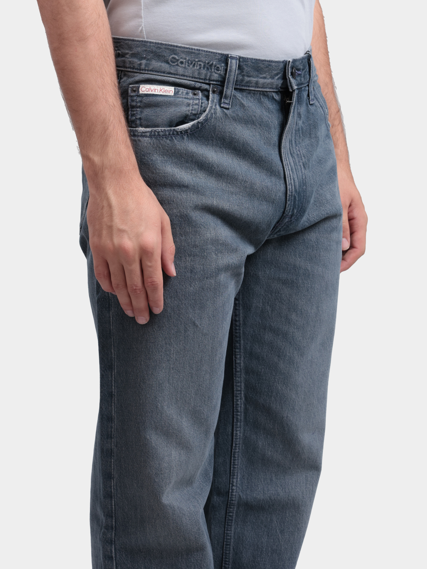 Джинсы Calvin Klein Jeans LV04RF726G32 SCO серые мужские — купить в интернет-магазине Verdistore