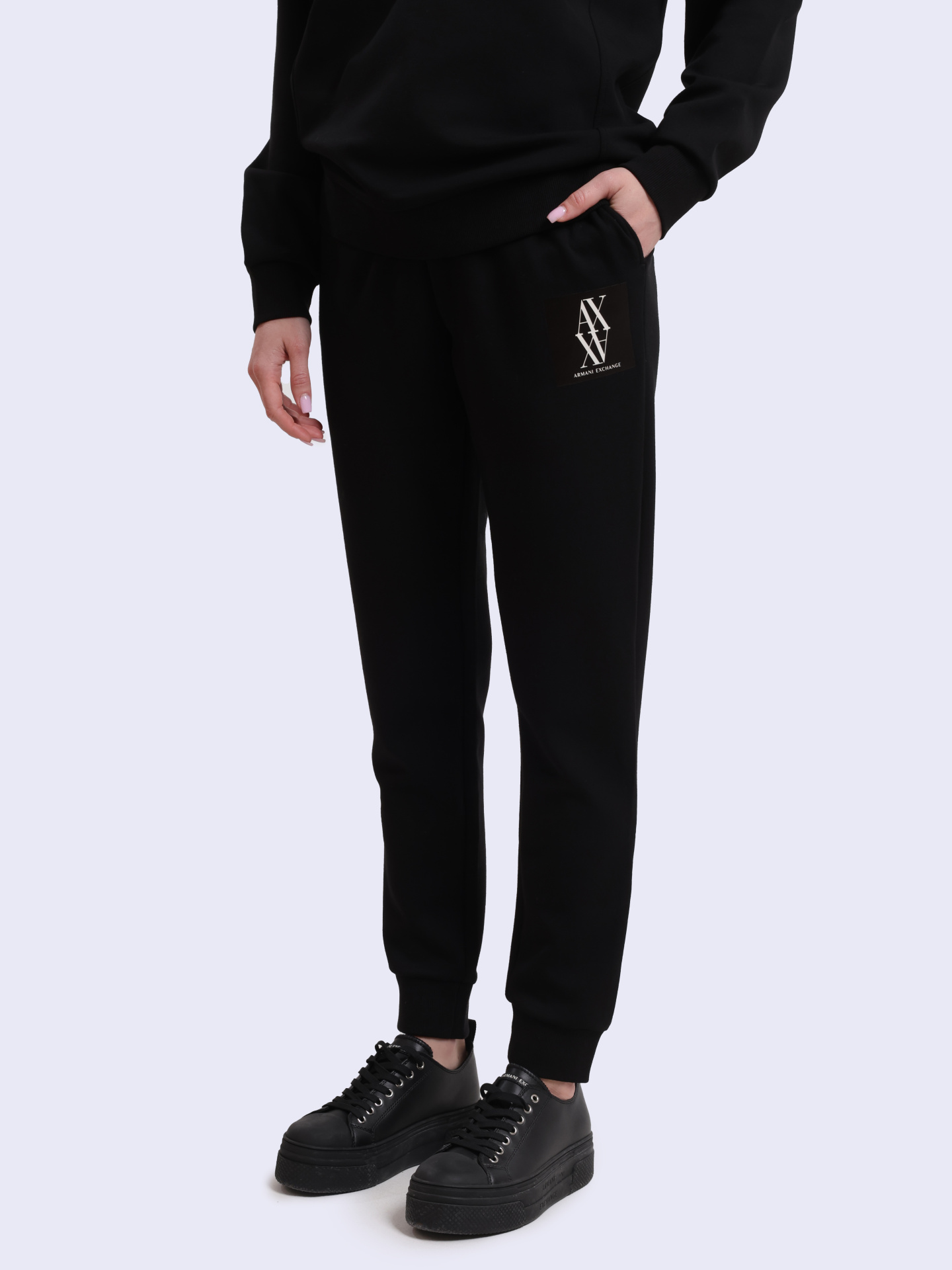 Брюки спортивные Armani Exchange 6DYP79 YJEGZ 1200 черные женские  — купить в интернет-магазине Verdistore