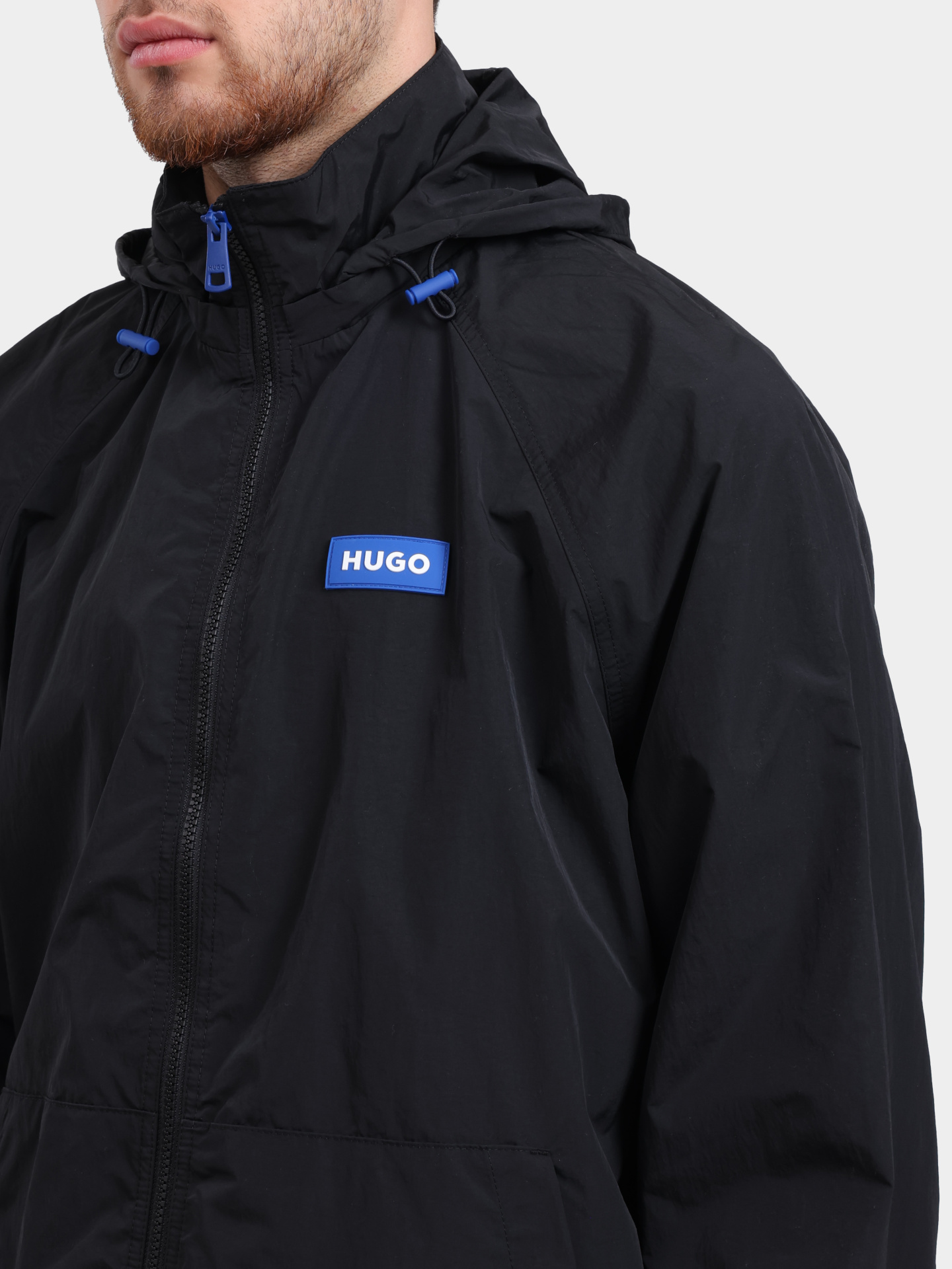 Куртка HUGO BLUE Bento2611 10277410 01 50552939 001 черная мужская с маленьким логотипом — купить в интернет-магазине Verdistore