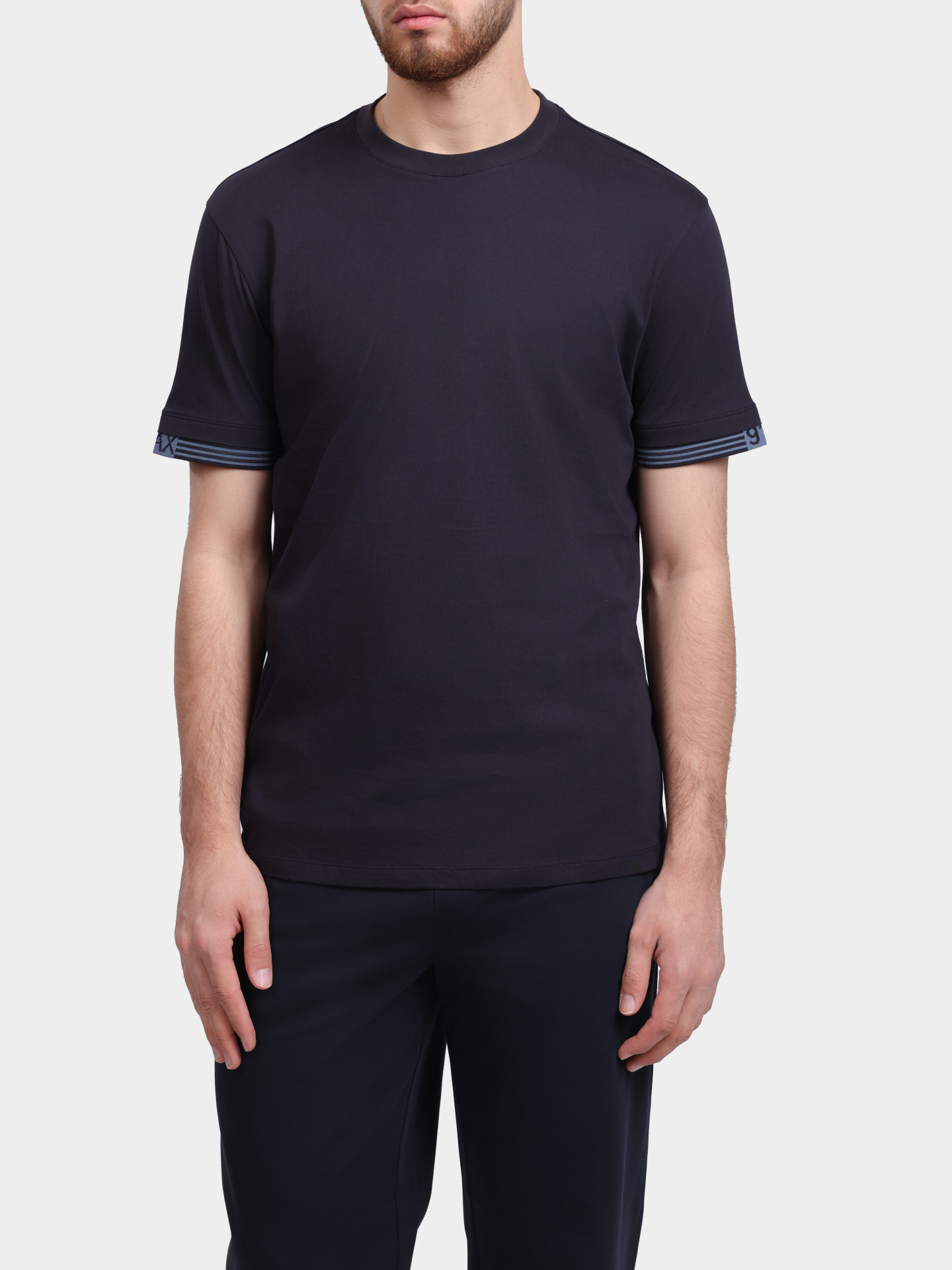 Футболка Armani Exchange XM002493 AF10356 MB576 темно-синяя мужская — купить в интернет-магазине Verdistore