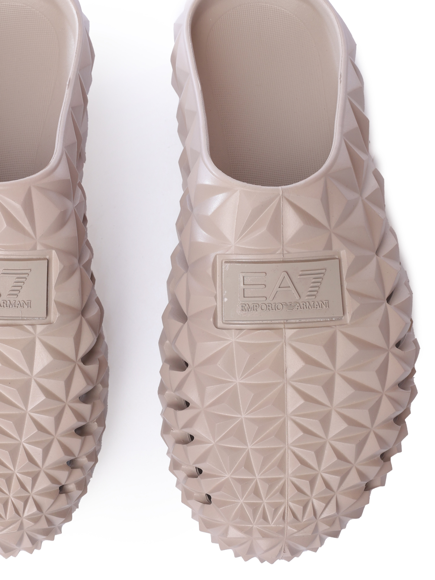 Шлепанцы — купить в интернет-магазине Verdistore