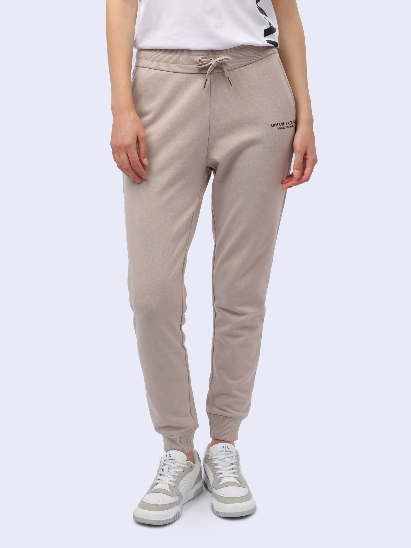 Брюки спортивные Armani Exchange 8NYPBA YJE5Z 1786 бежевые женские — купить в интернет-магазине Verdistore