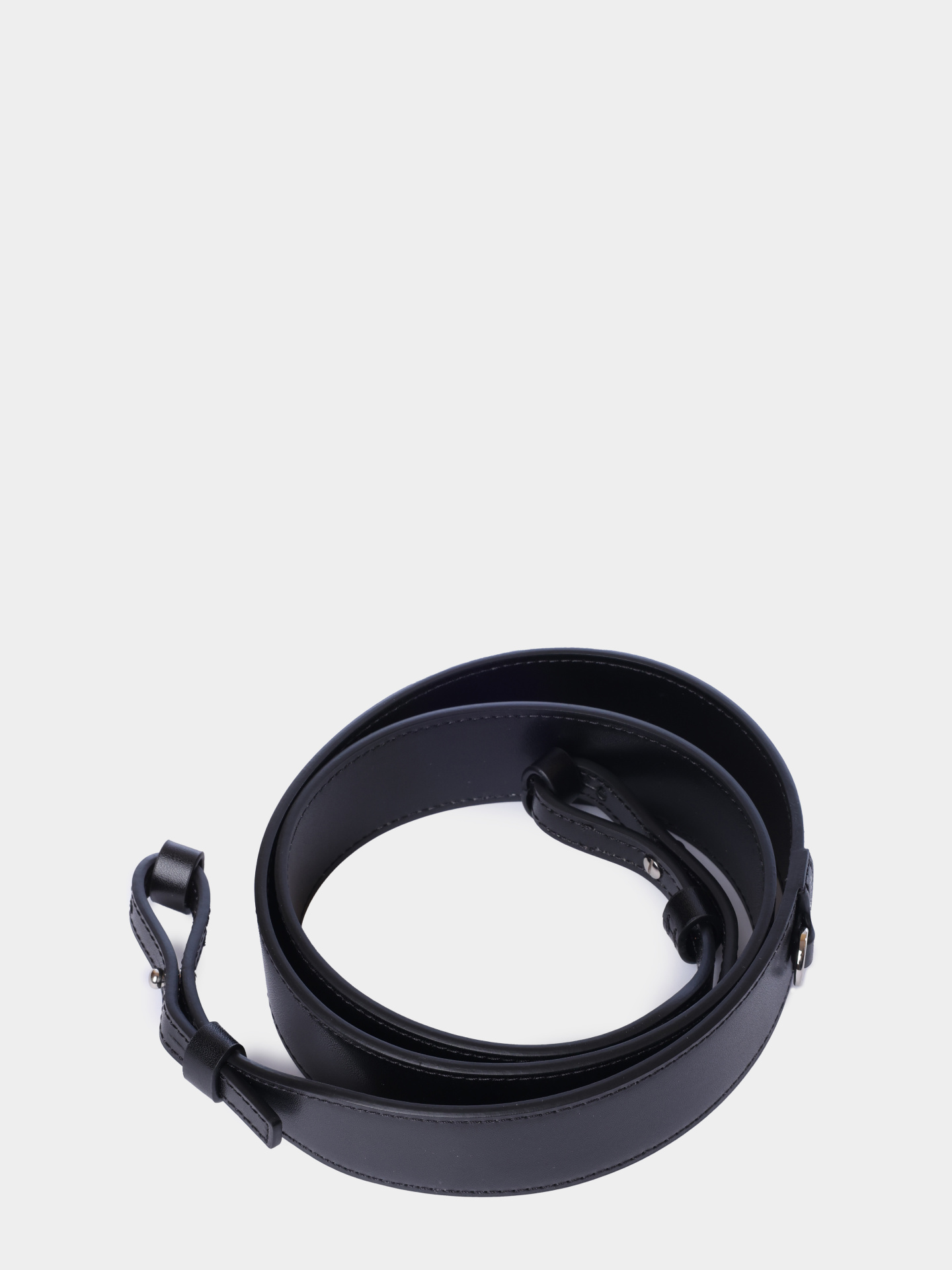 Сумка Emporio Armani EW000361 AF23436 UC001 черная женская с патчем-логотипом  — купить в интернет-магазине Verdistore