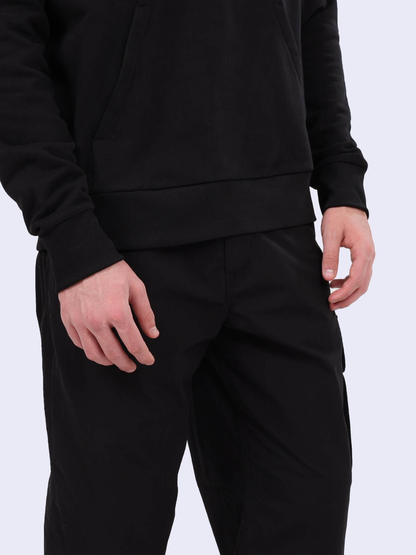 Худи Calvin Klein K10K112748 BEH черное мужское — купить в интернет-магазине Verdistore