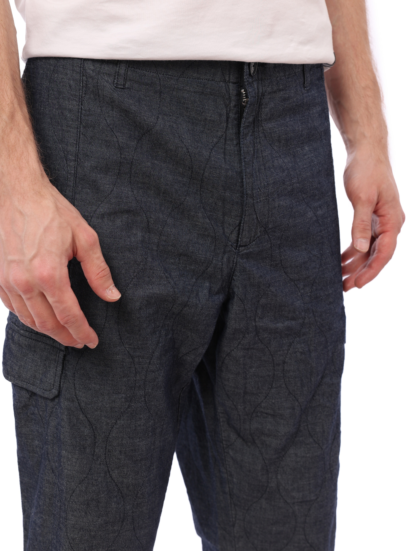 Брюки-карго Armani Exchange 3KZPL4 ZD7AZ 7500 стеганые мужские из хлопка — купить в интернет-магазине Verdistore