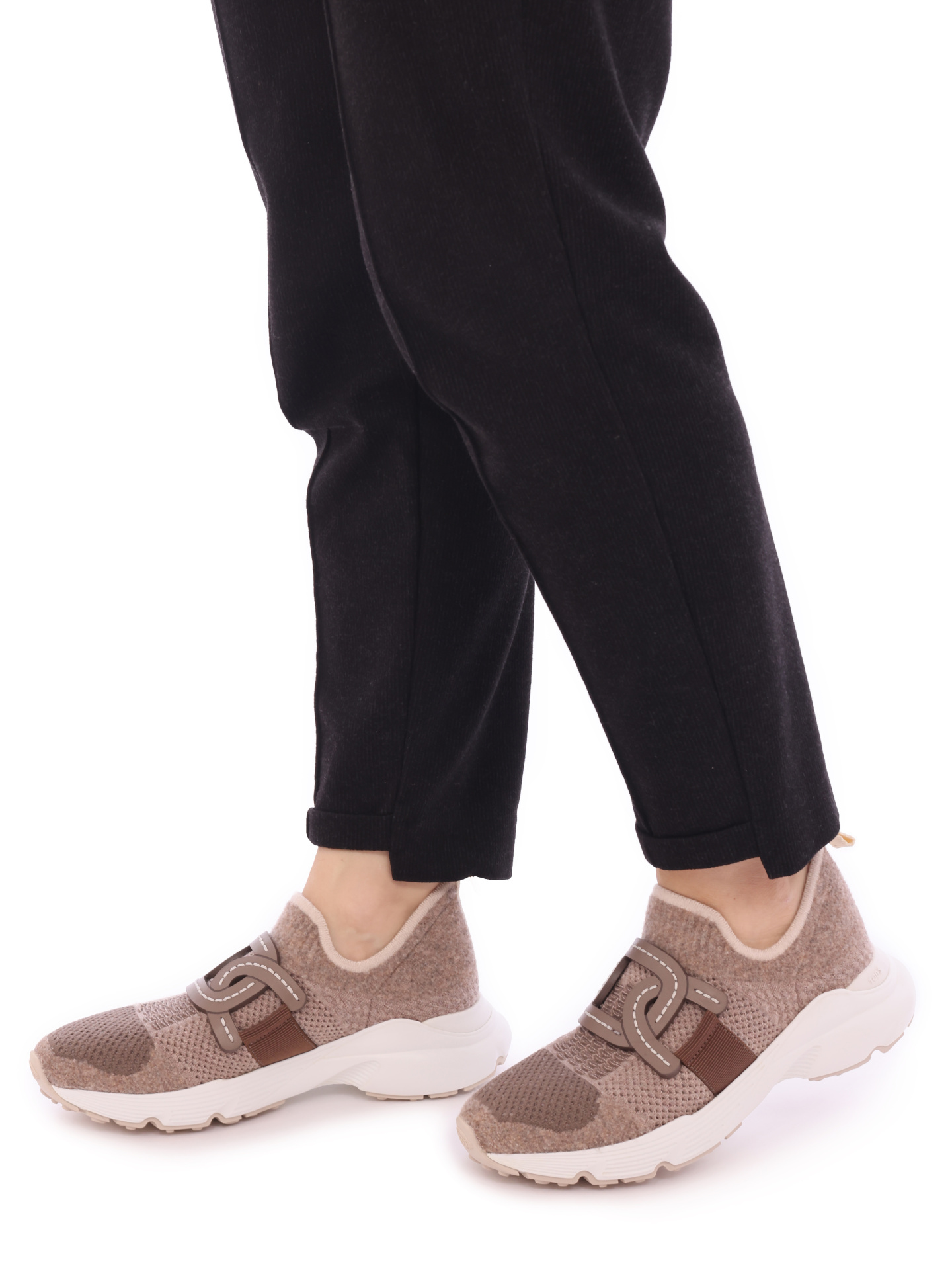 Кроссовки — купить в интернет-магазине Verdistore